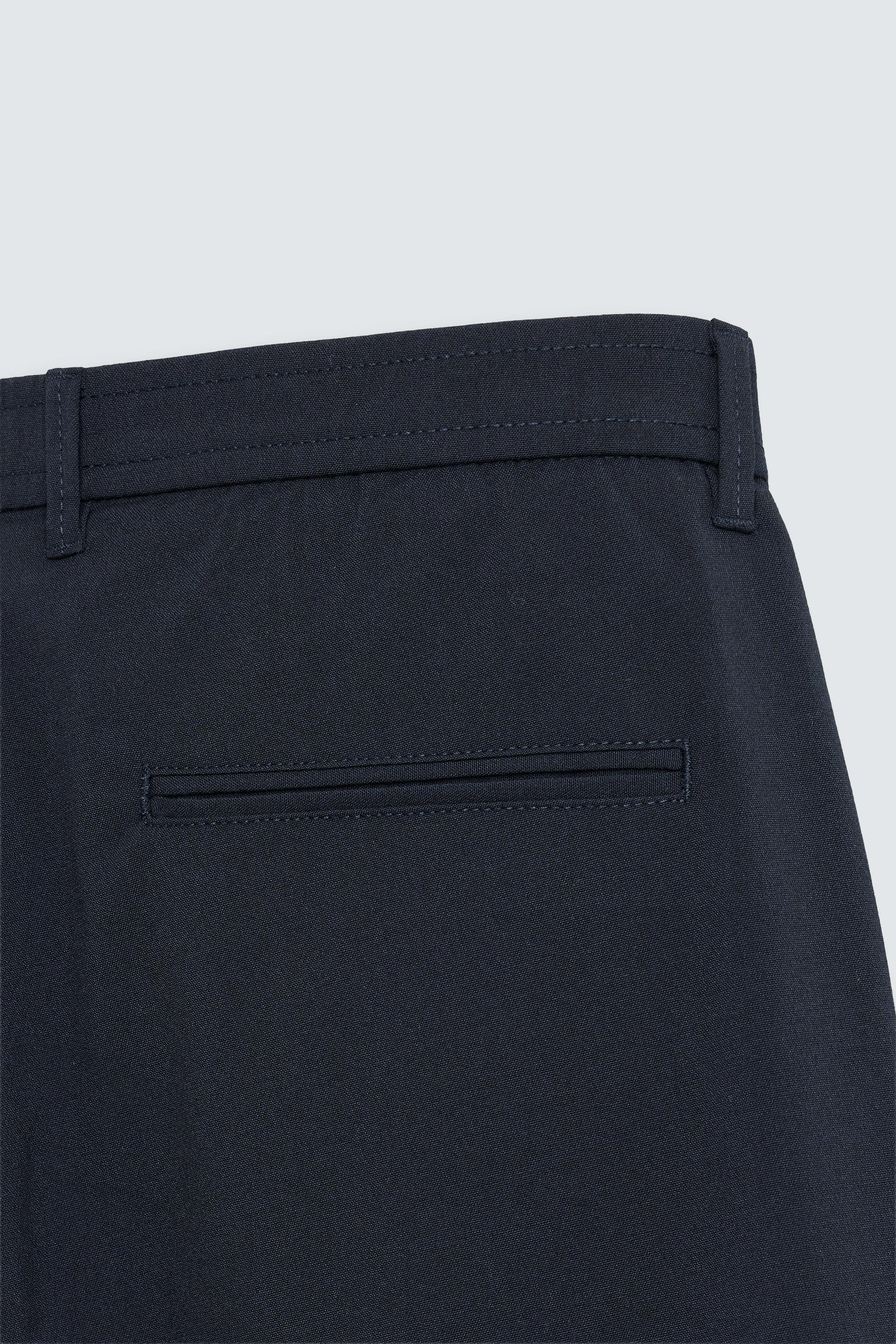 SLIM FIT STRETCH PANTS