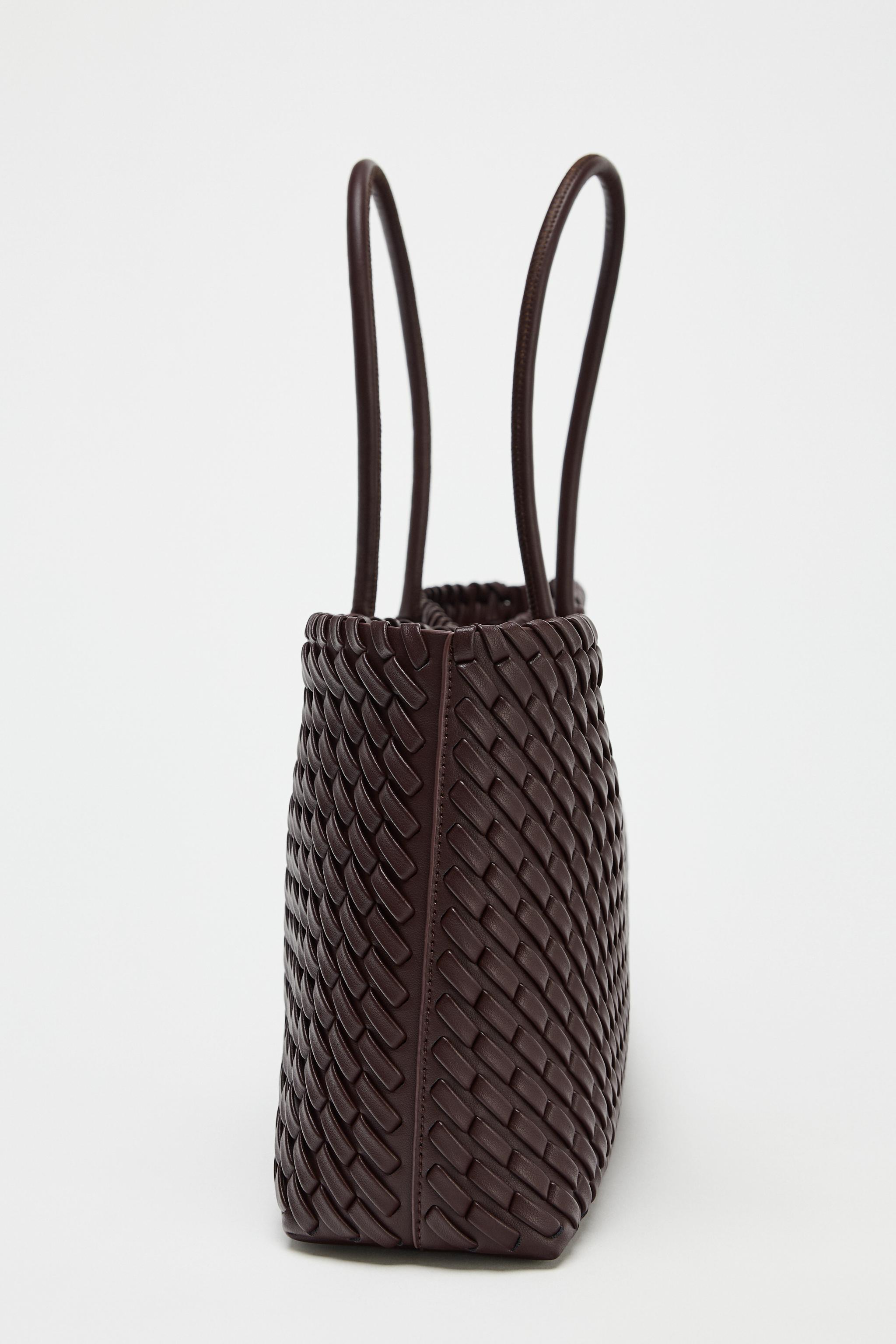 ELONGATED WOVEN SHOPPER