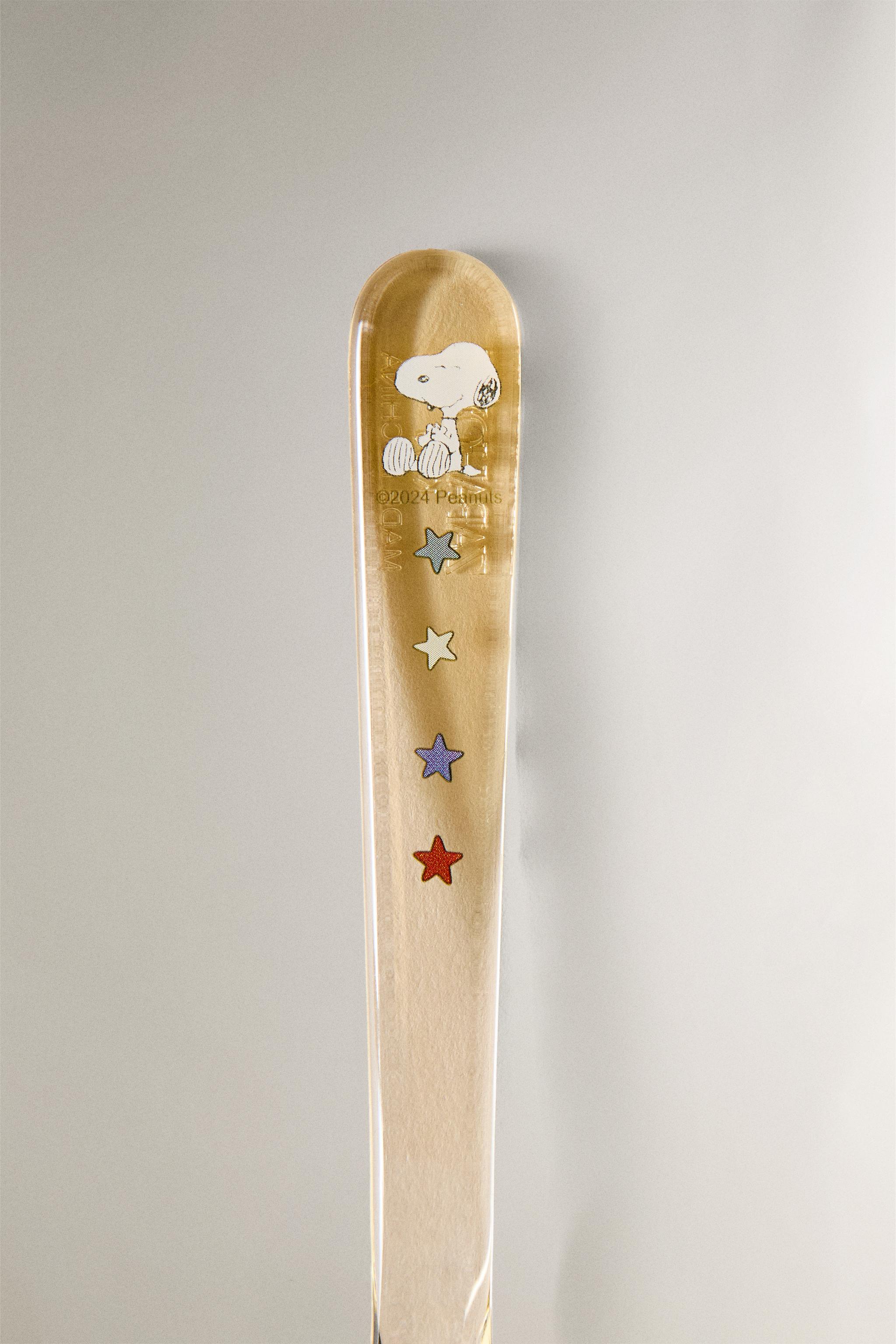 CHILDREN'S PEANUTS™ SPOON WITH HANDLE