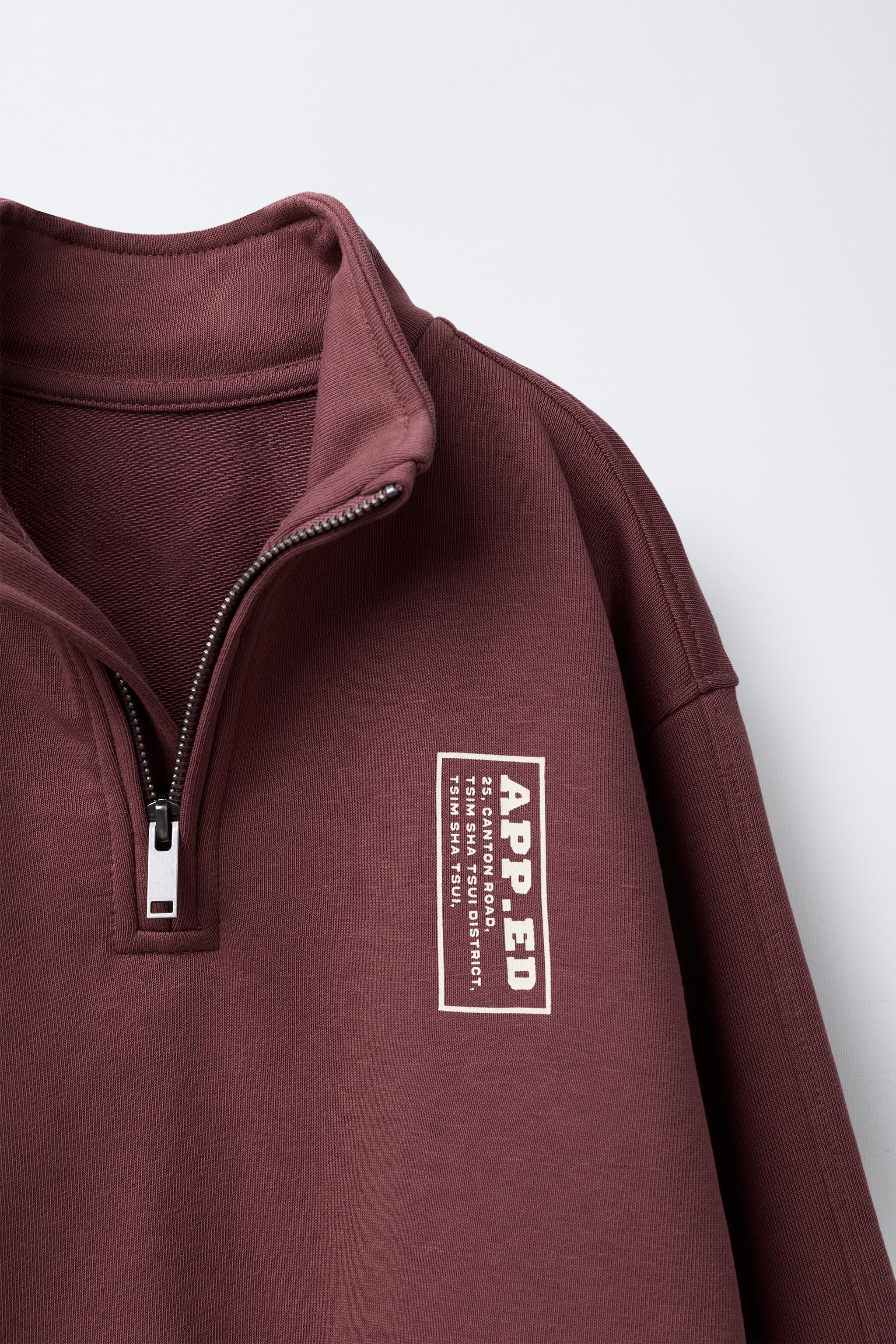 TEXT SWEATSHIRT AND JOGGER PANTS SET