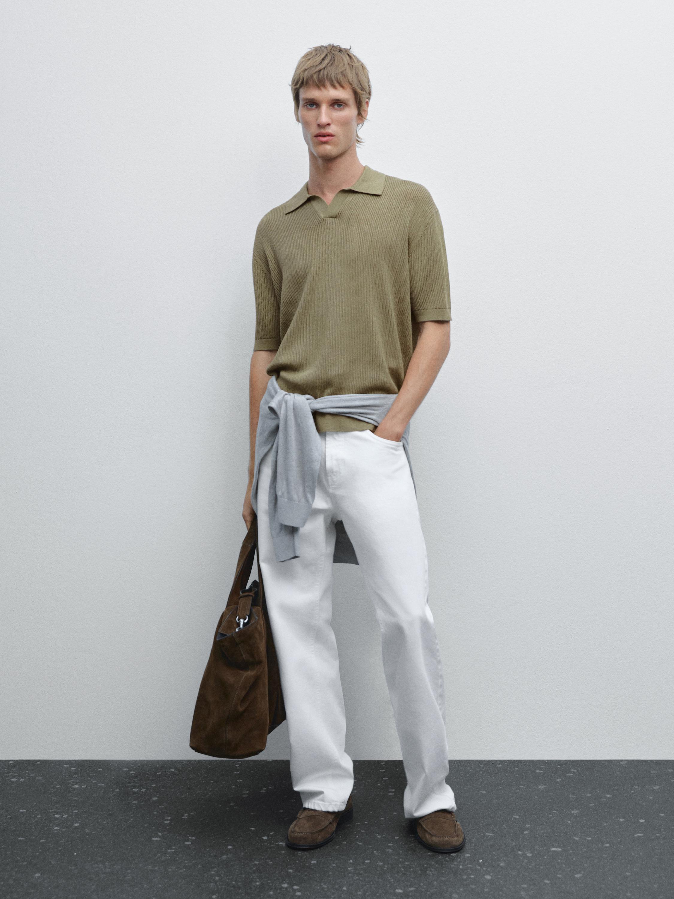 Cutwork V-neck polo shirt