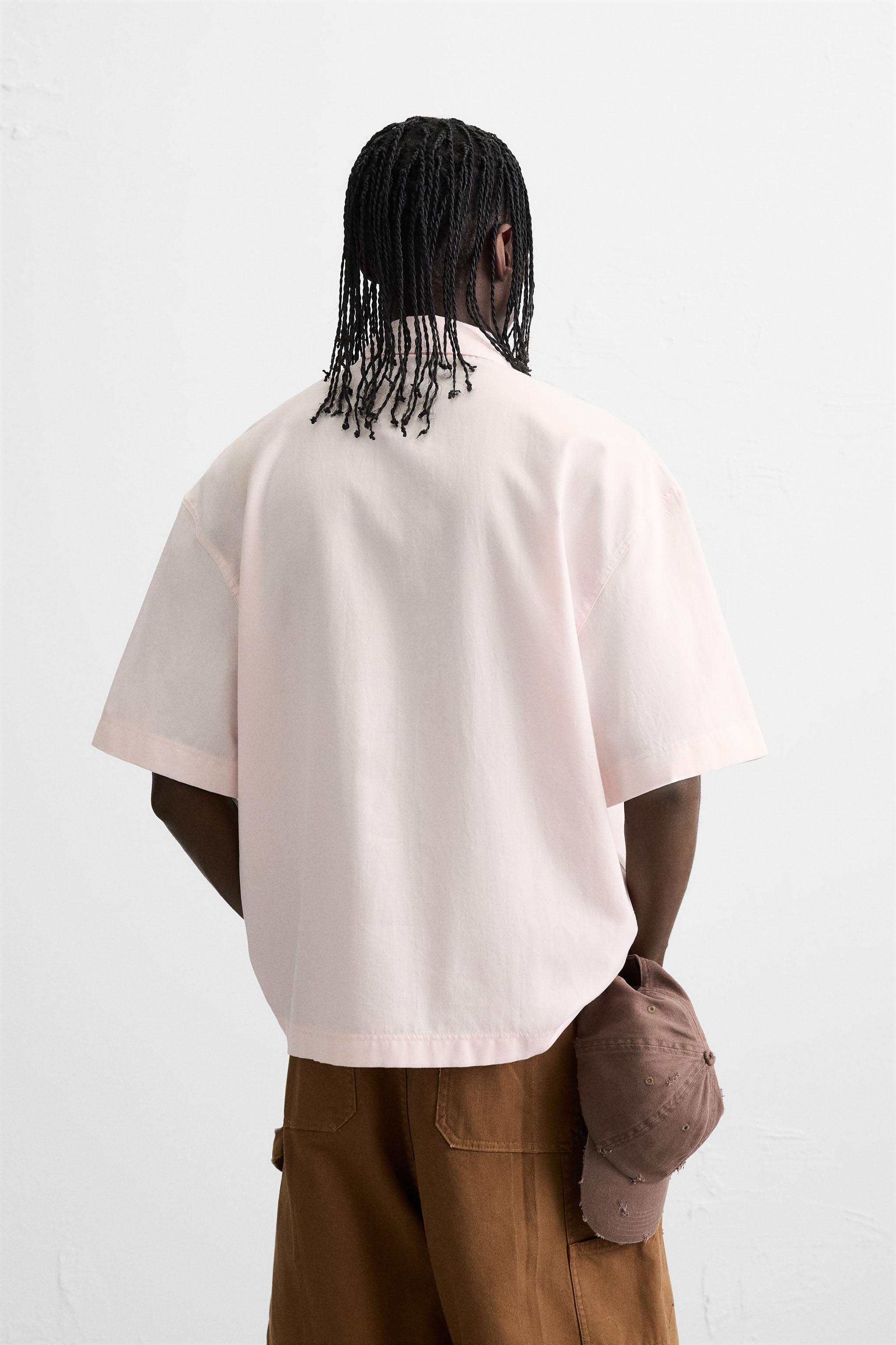 CONTRAST EMBROIDERY SHIRT