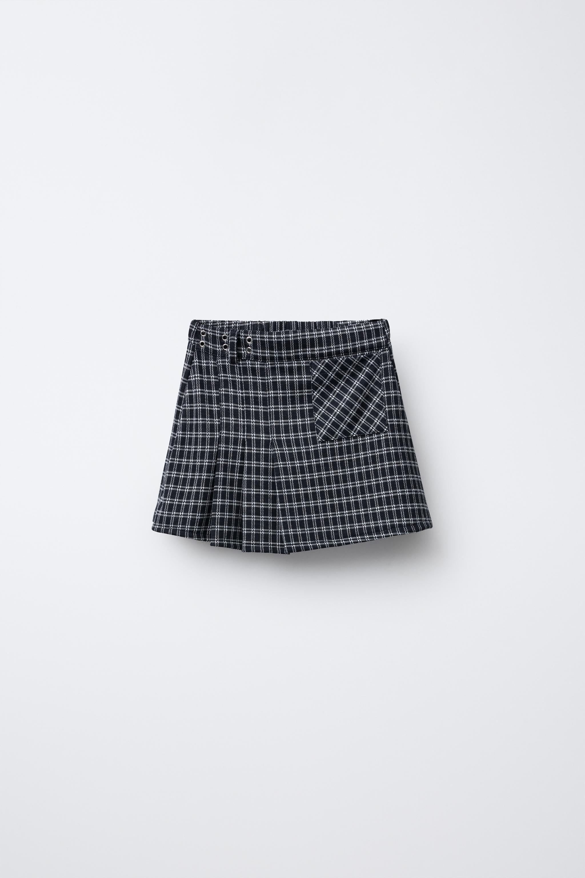 PLAID BOX PLEAT SKORT