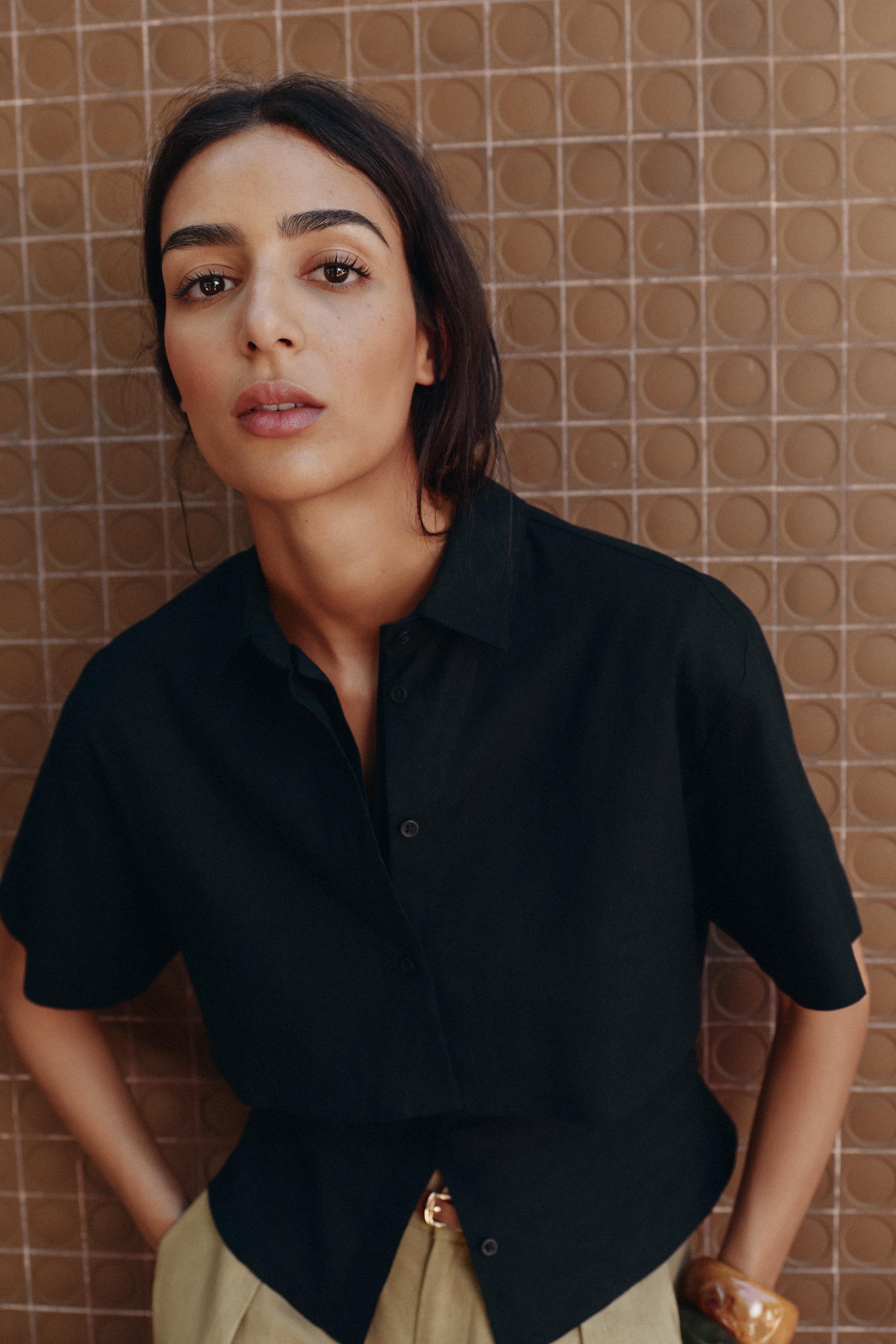 FITTED DOUBLE LAYER LINEN SHIRT