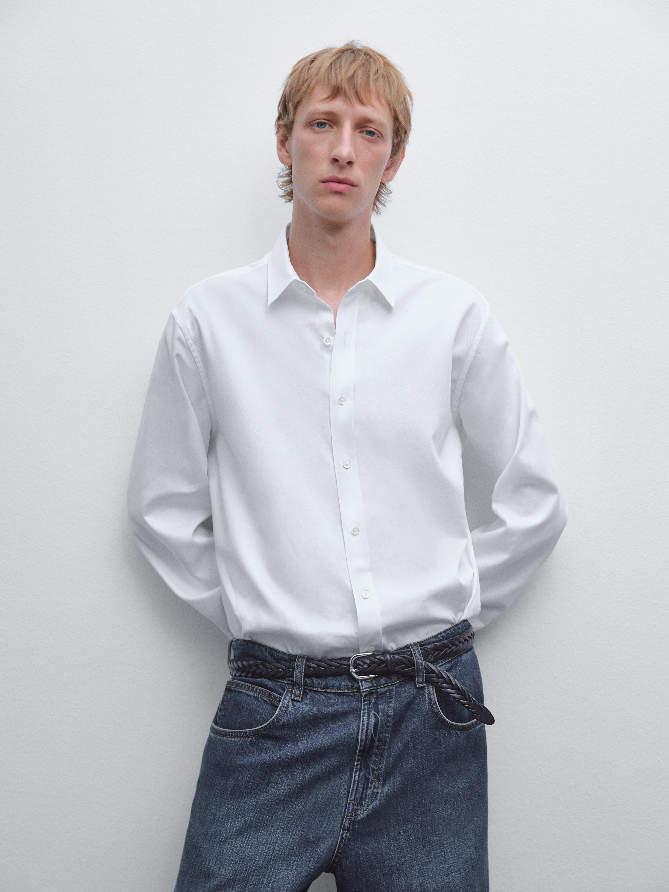 Regular fit textured shirt