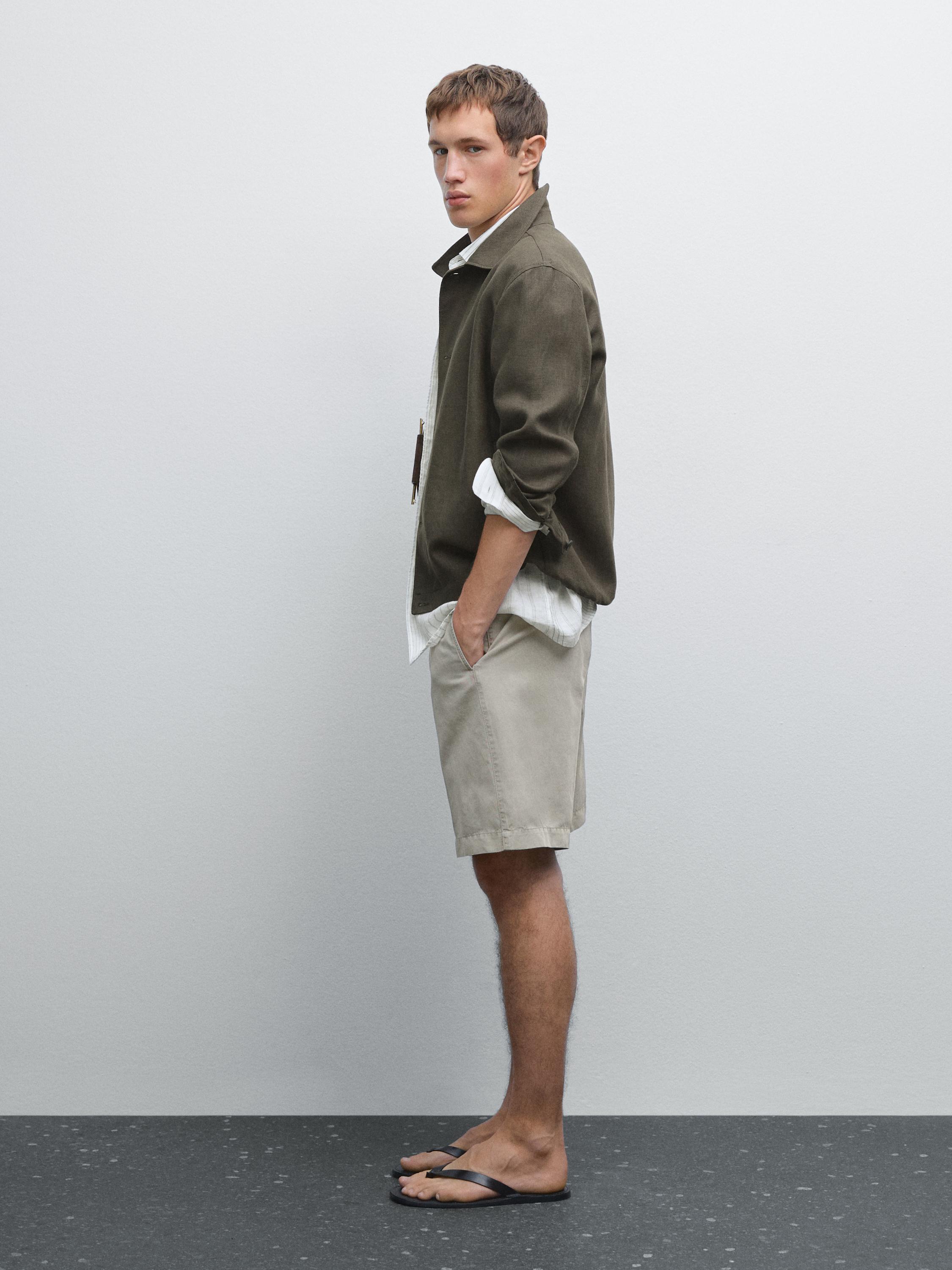 Lightweight linen blend Bermuda shorts
