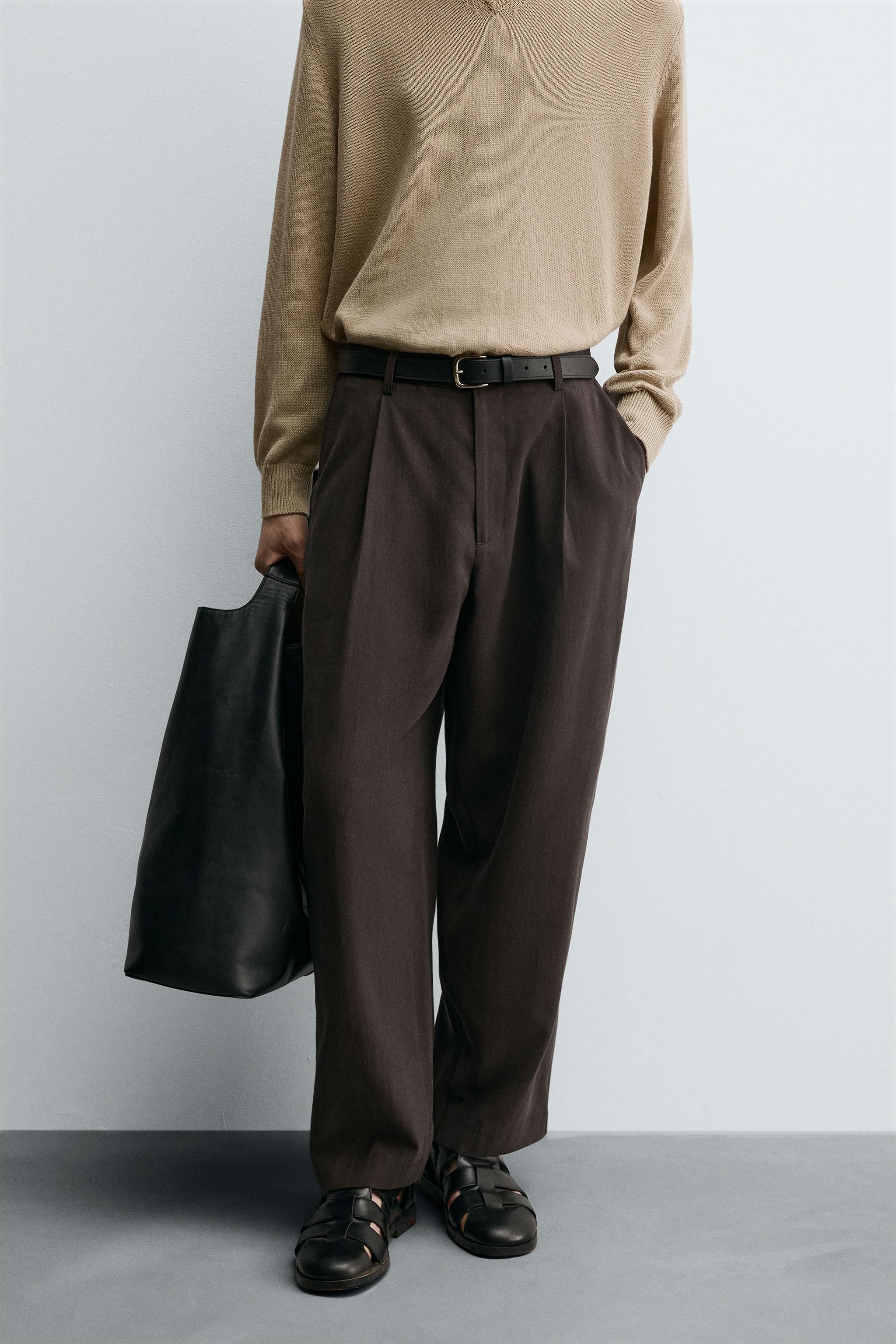 PLEATED FLOWY PANTS