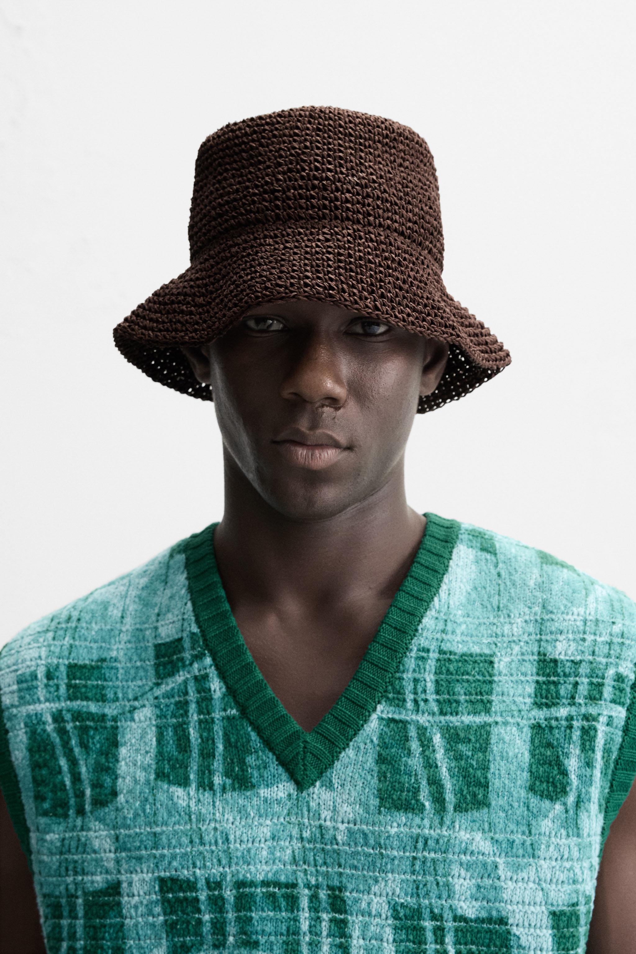 CROCHET BUCKET HAT