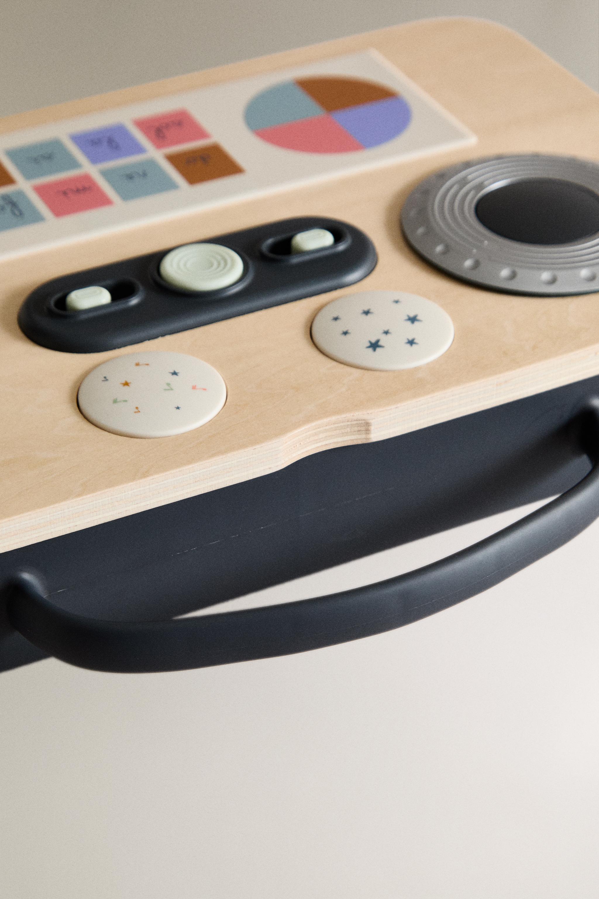 CHILDREN'S ELECTRONIC TOY DJ MIXING TABLE