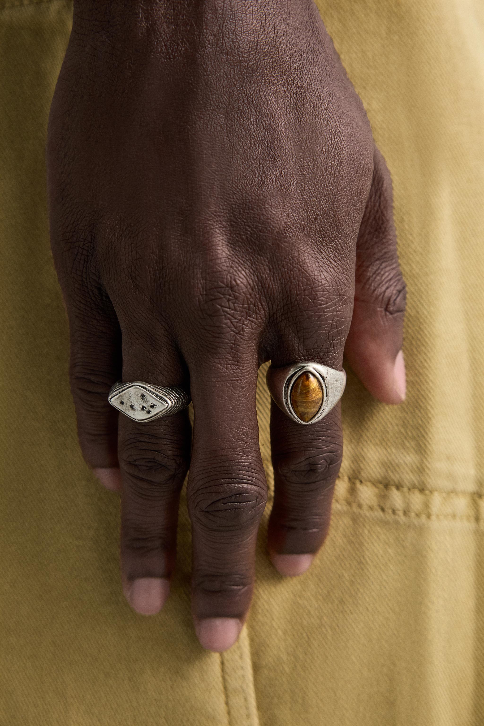 ASSORTED RINGS PACK OF 2