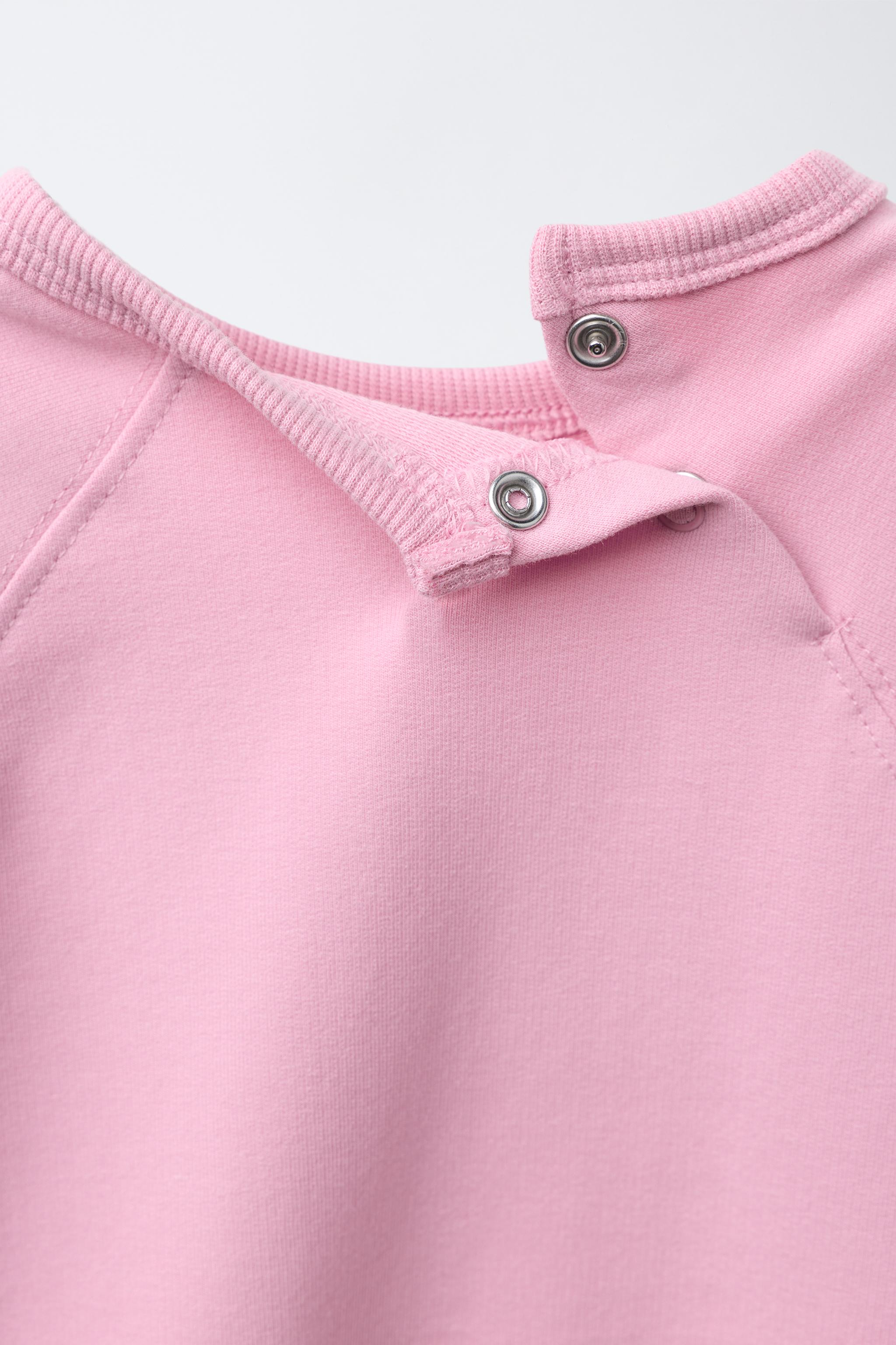 EMBROIDERED TERRY SWEATSHIRT AND JOGGER PANTS SET