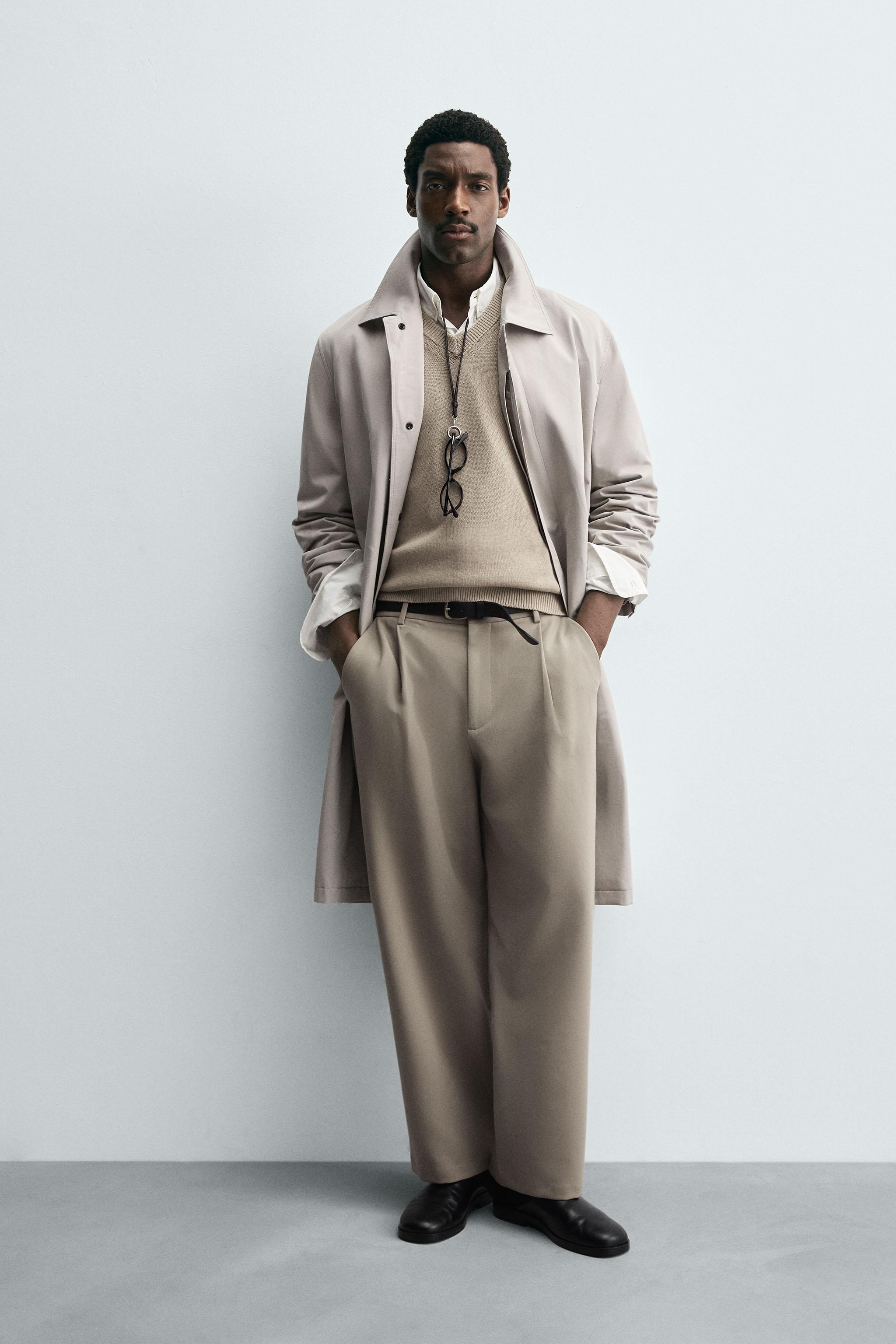 RELAXED FIT PLEATED PANTS