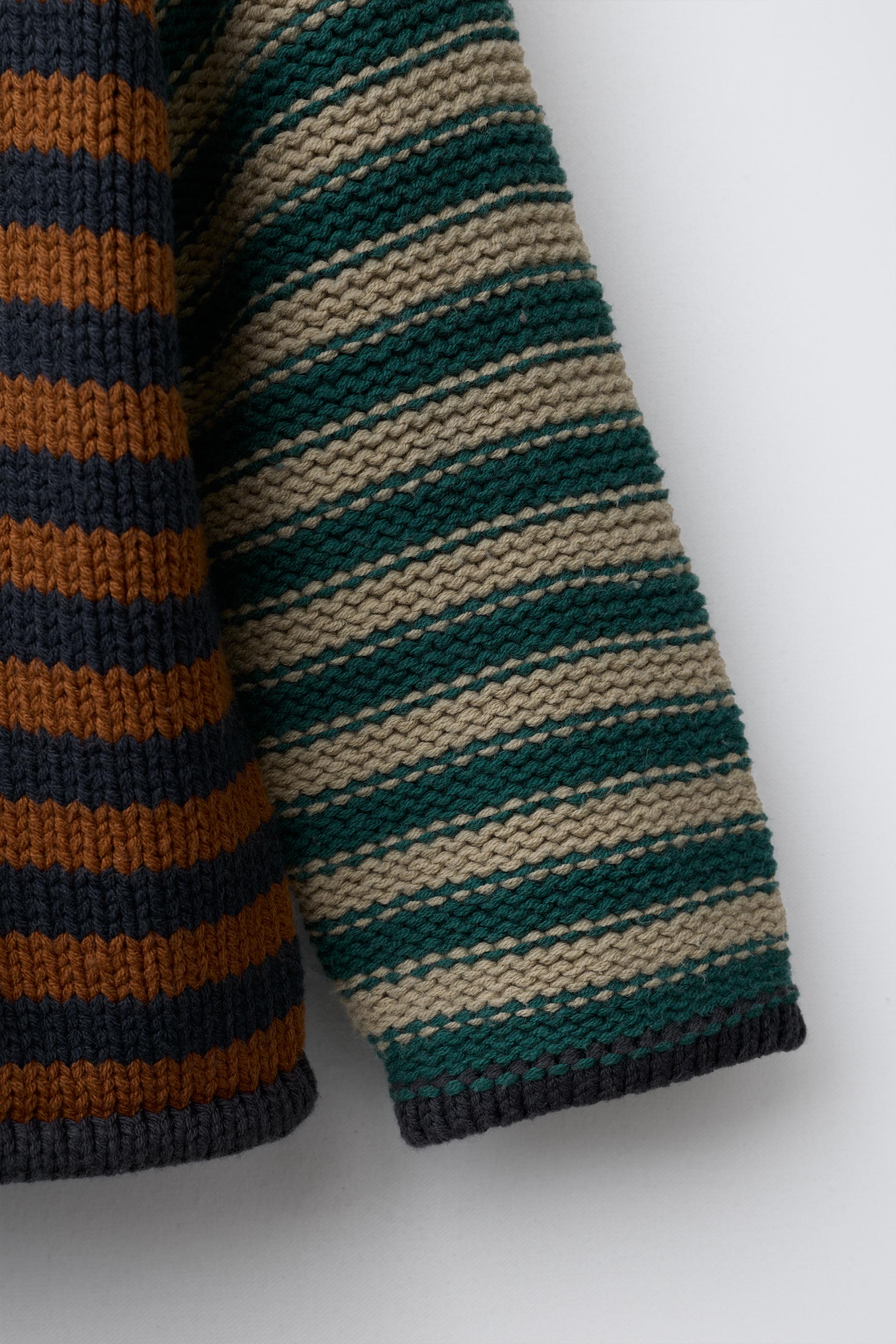 STRIPED KNIT SWEATER