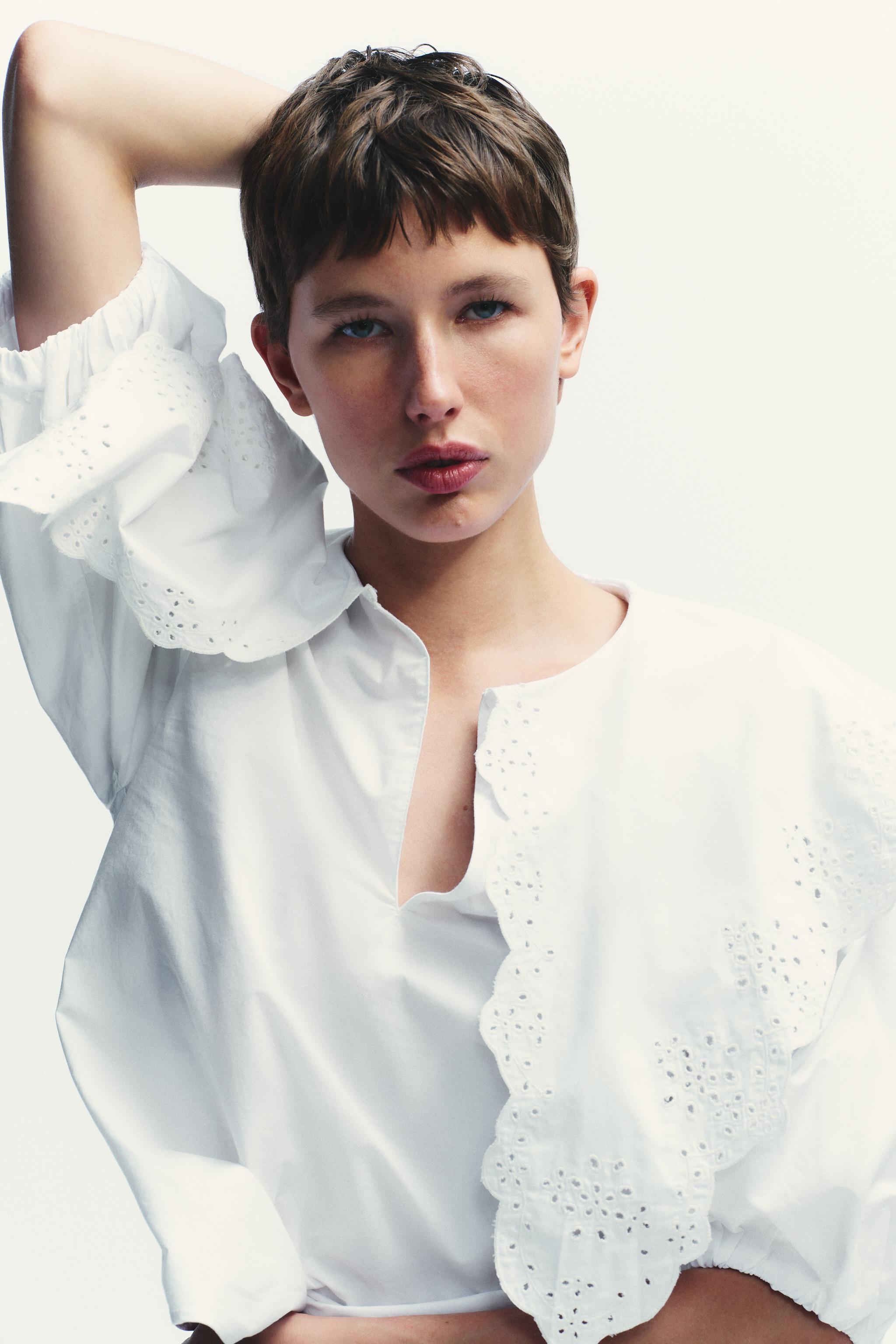 PETER PAN COLLAR POPLIN SHIRT