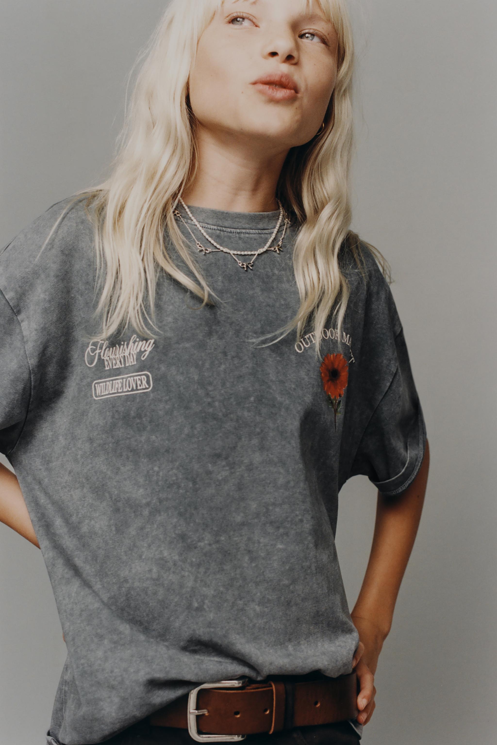 GARMENT DYE WASHED EFFECT FLORAL T-SHIRT