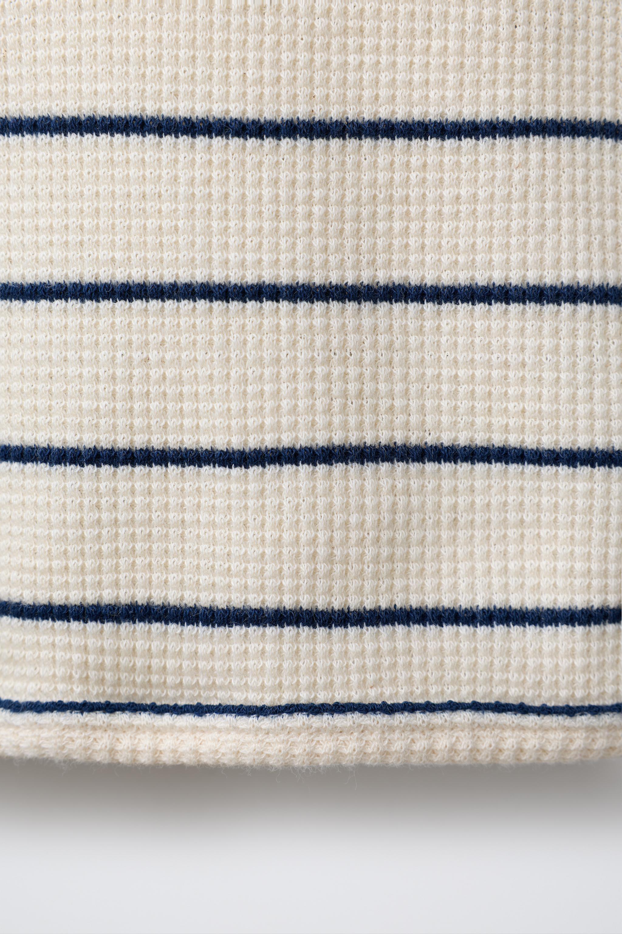 STRIPED WAFFLE T-SHIRT