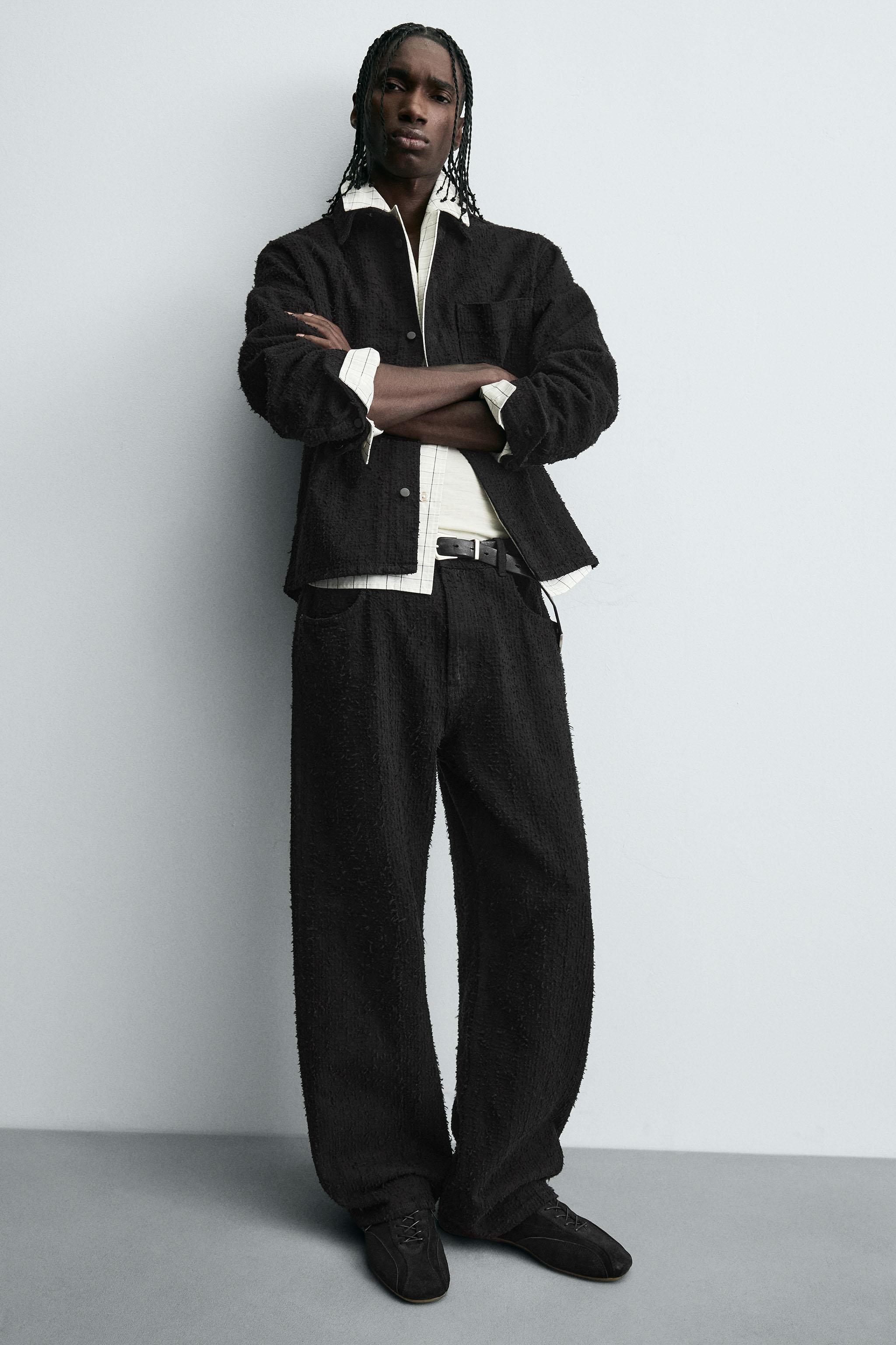 RELAXED FIT JEANS TEXTURE