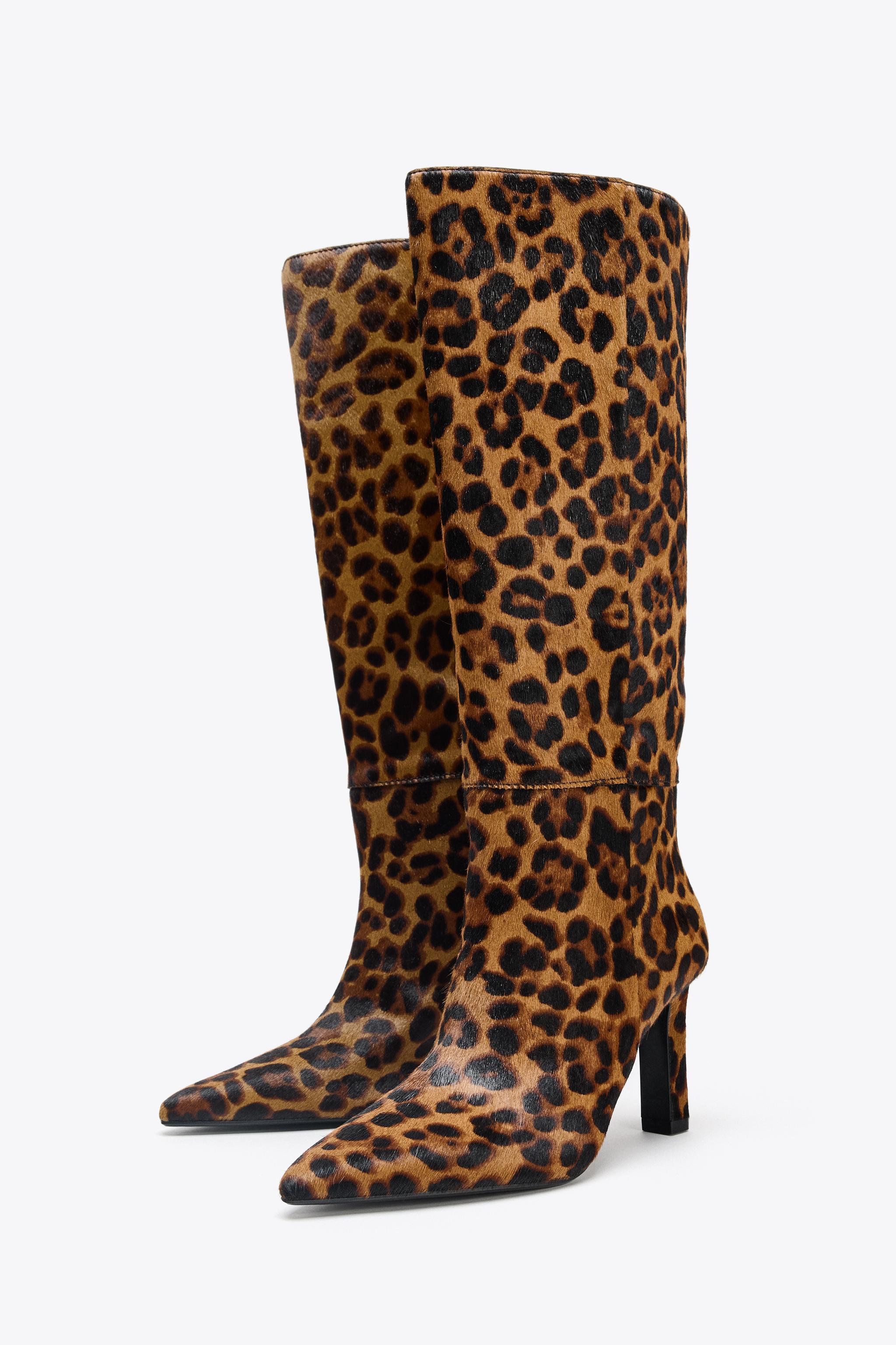 ANIMAL PRINT LEATHER BOOTS WITH FUR