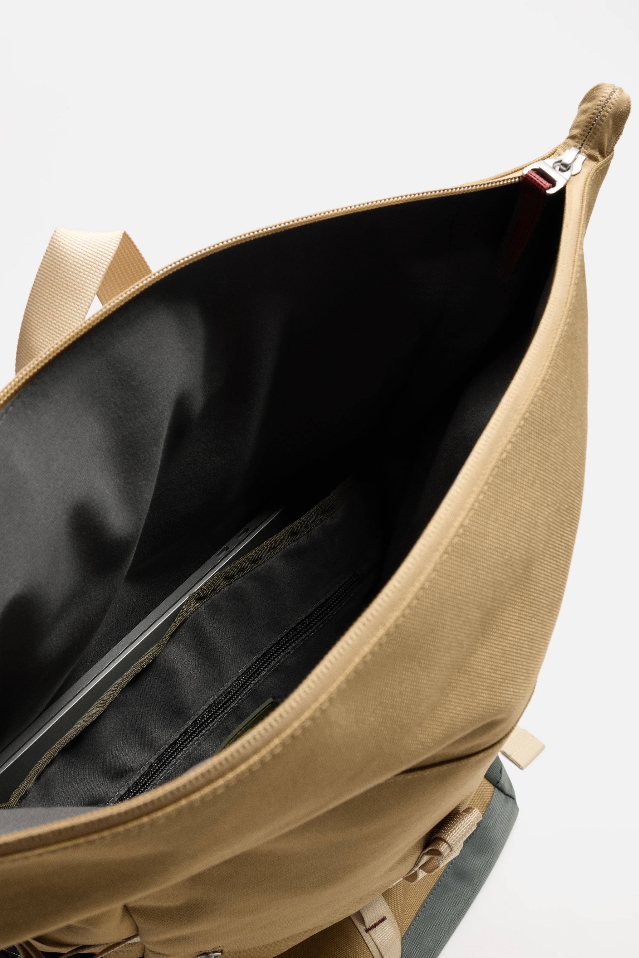 TECHNICAL FLAP BACKPACK