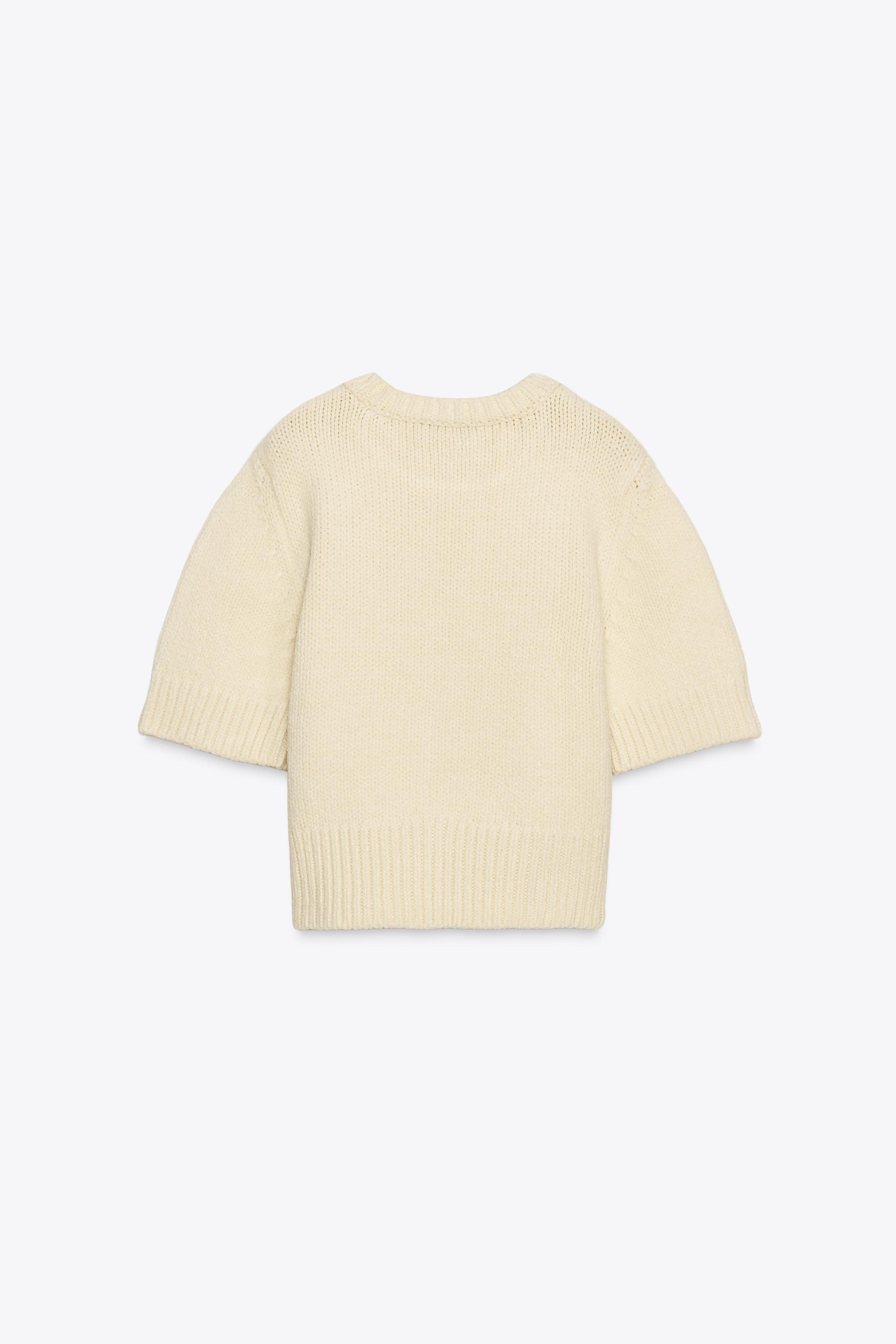 SHORT SLEEVE KNIT SWEATER