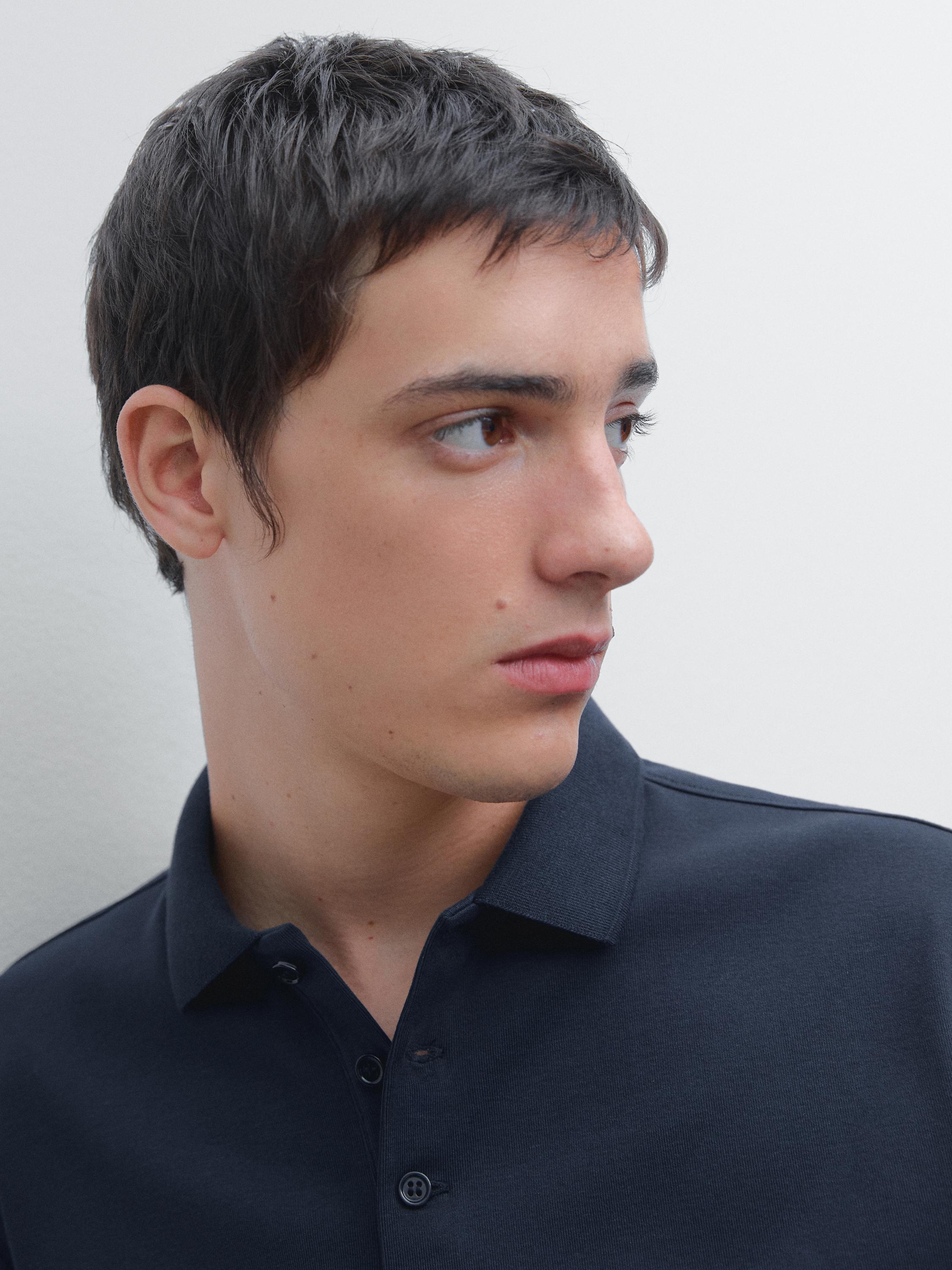 Short sleeve polo shirt with collar detail