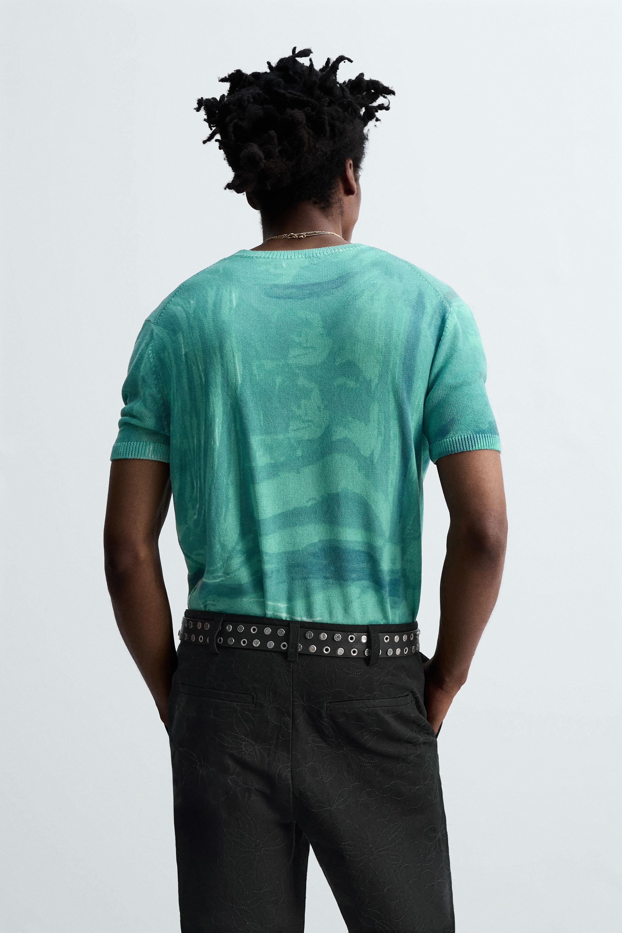 GRAPHIC PRINT KNIT T-SHIRT © OTIS KWAME KYE QUAICOE