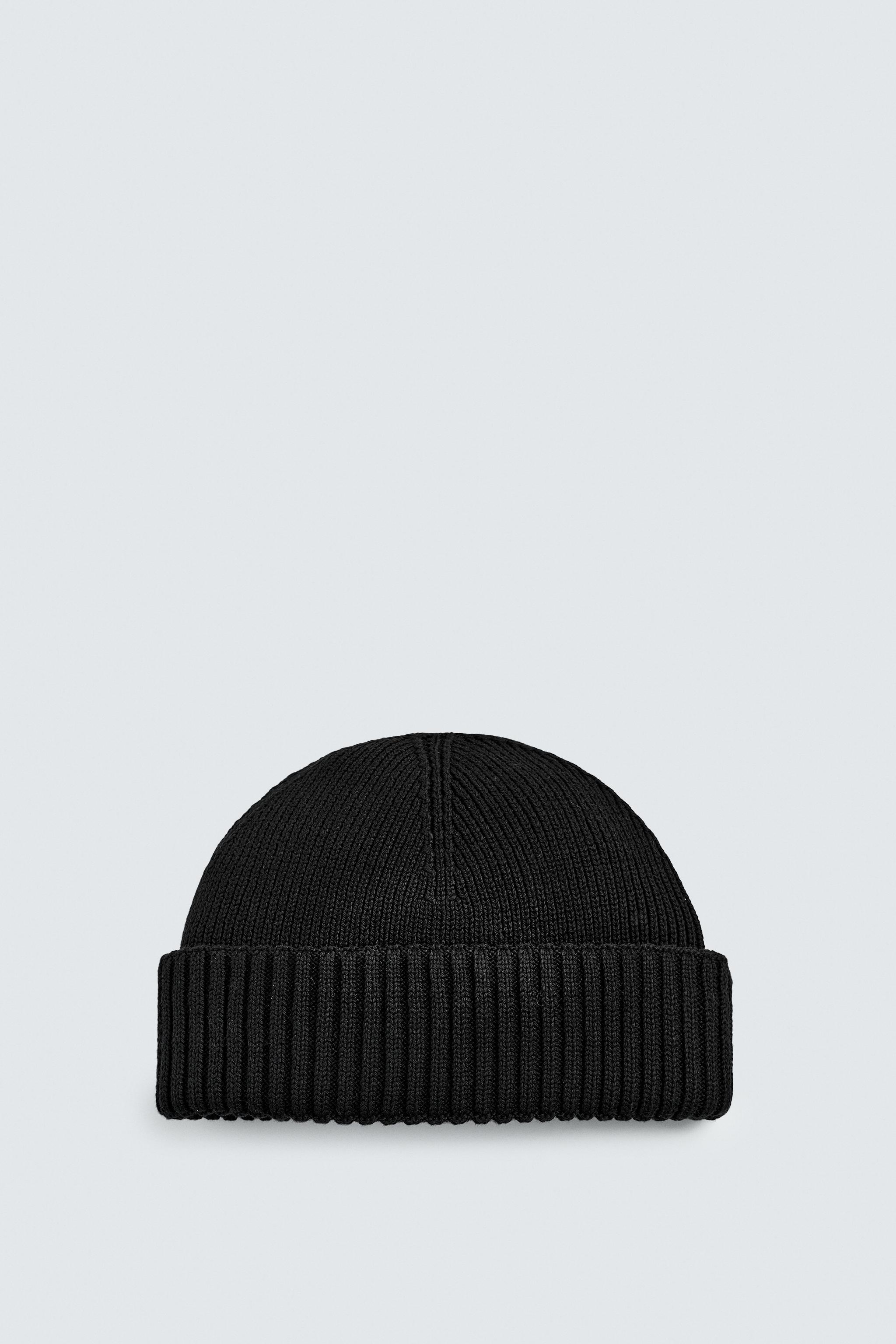 SHORT KNIT HAT