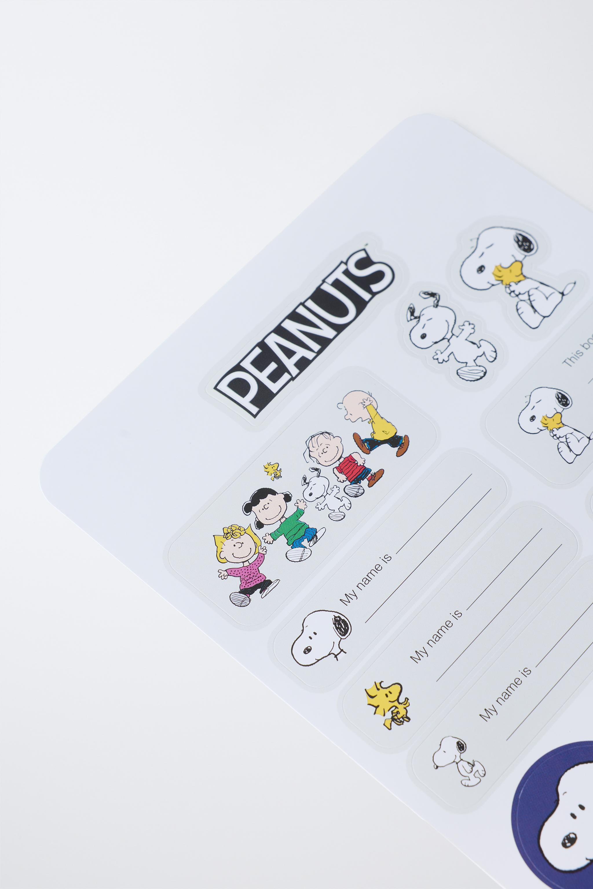 SNOOPY PEANUTS™ STICKER PACK