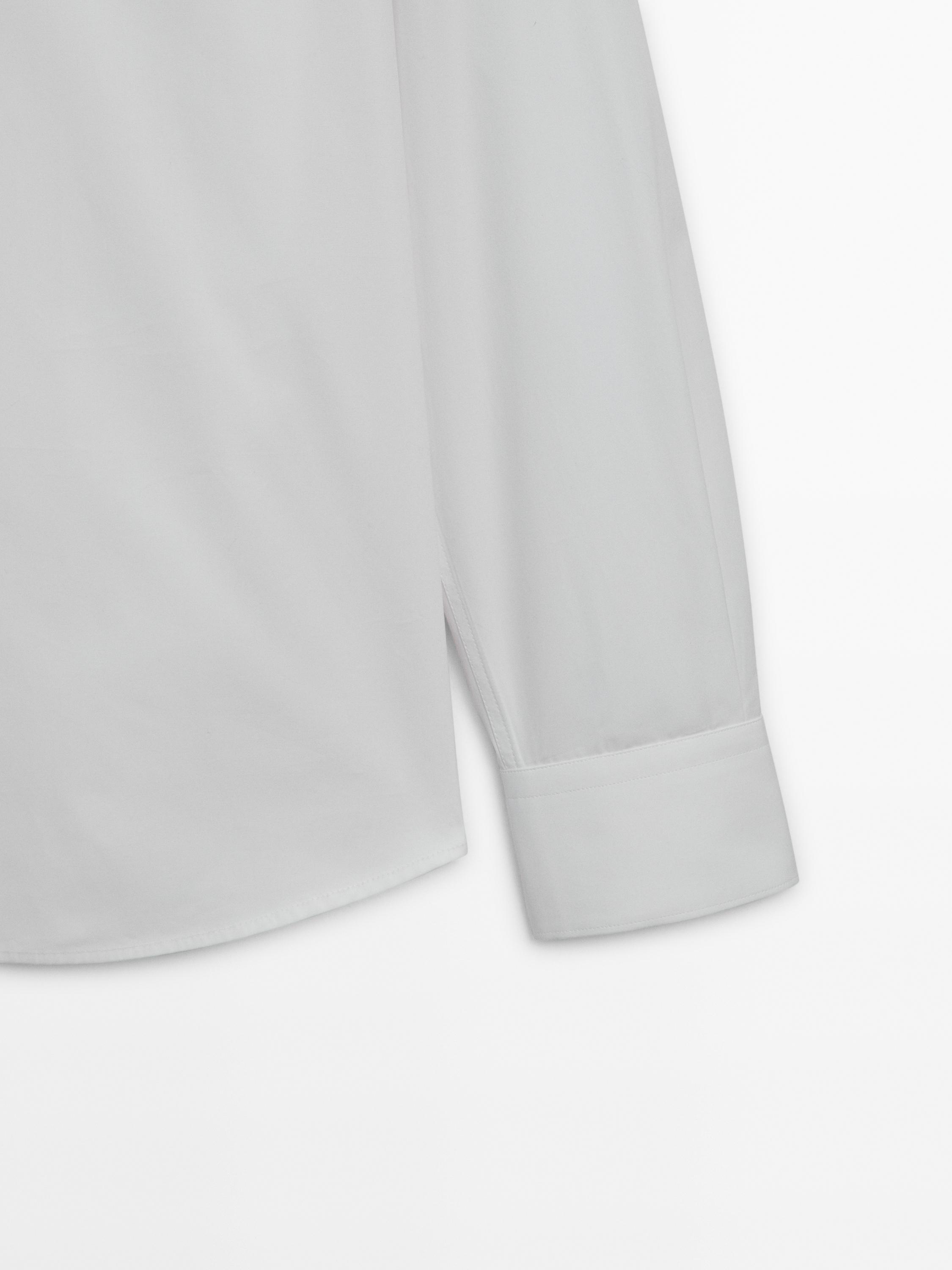 Slim fit 100% cotton poplin shirt