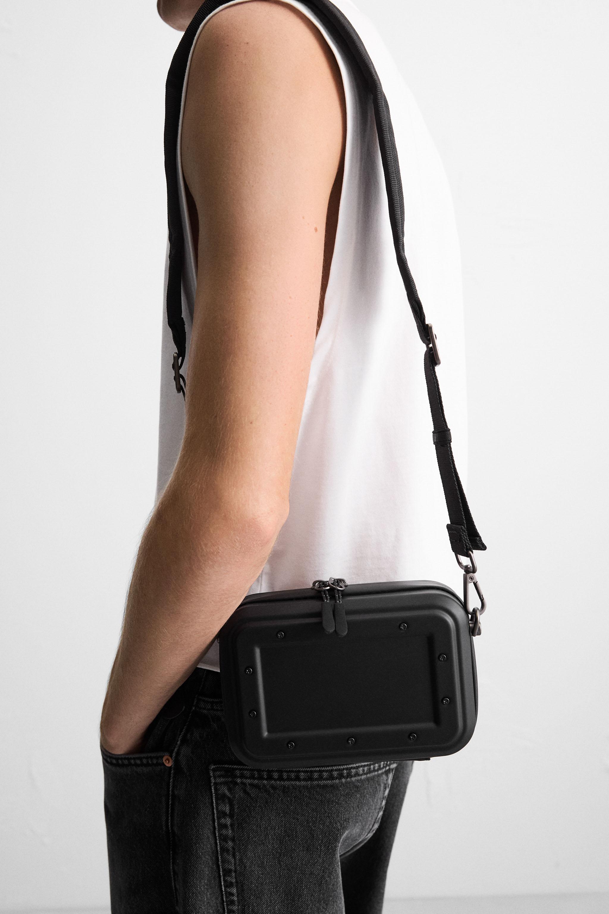 BOX CROSSBODY BAG