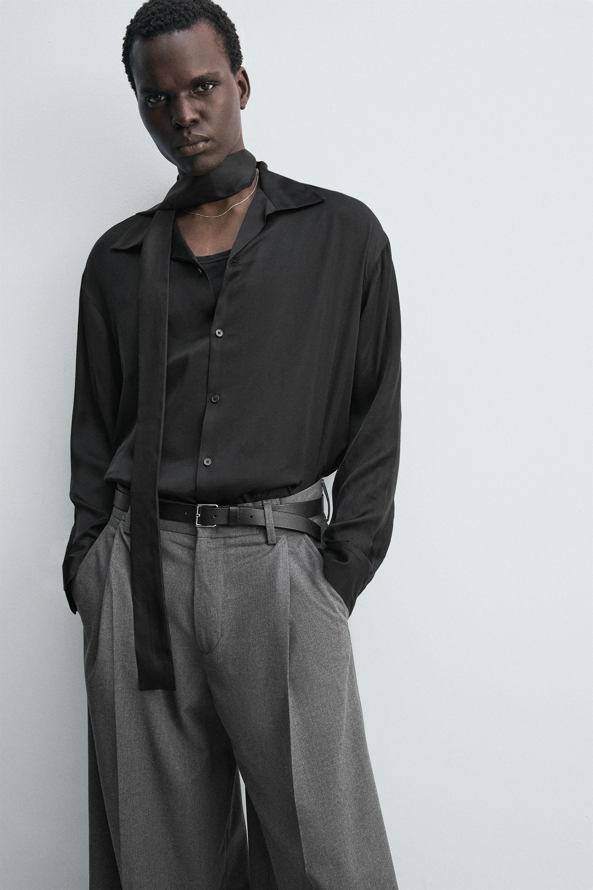 PLEATED WIDE FIT PANTS