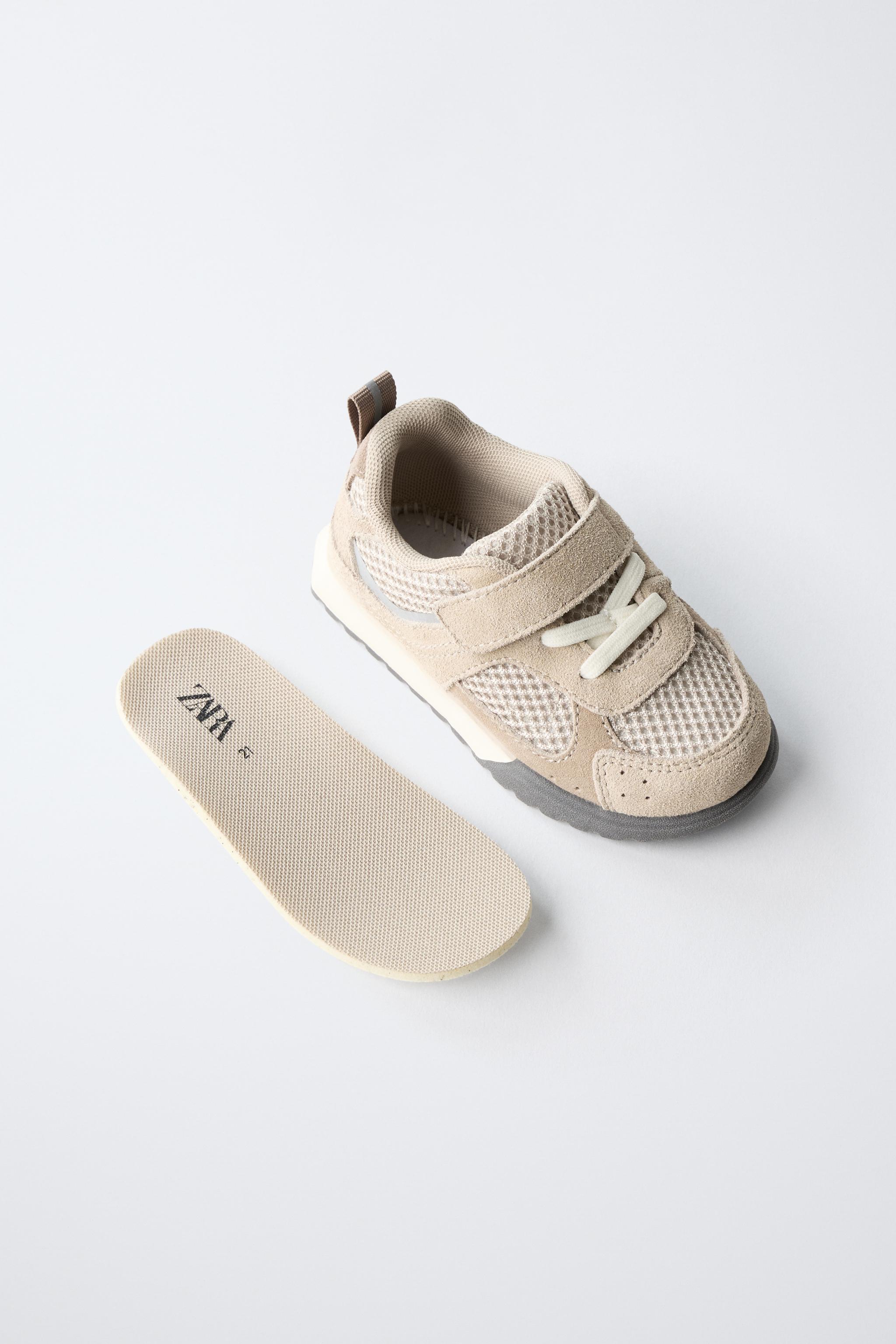 BAREFOOT MULTI-PIECE SNEAKERS