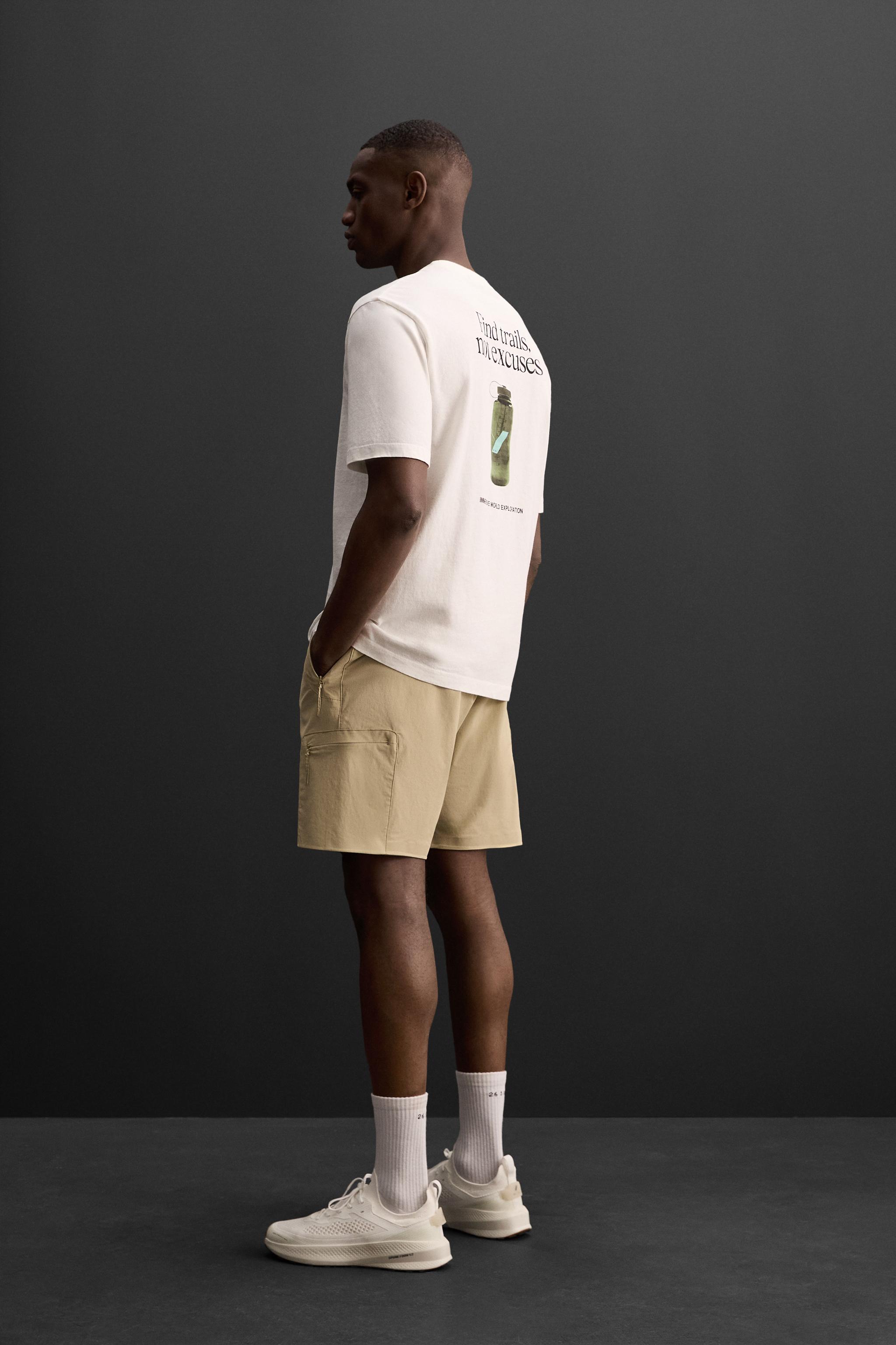 GRAPHIC PRINT T-SHIRT