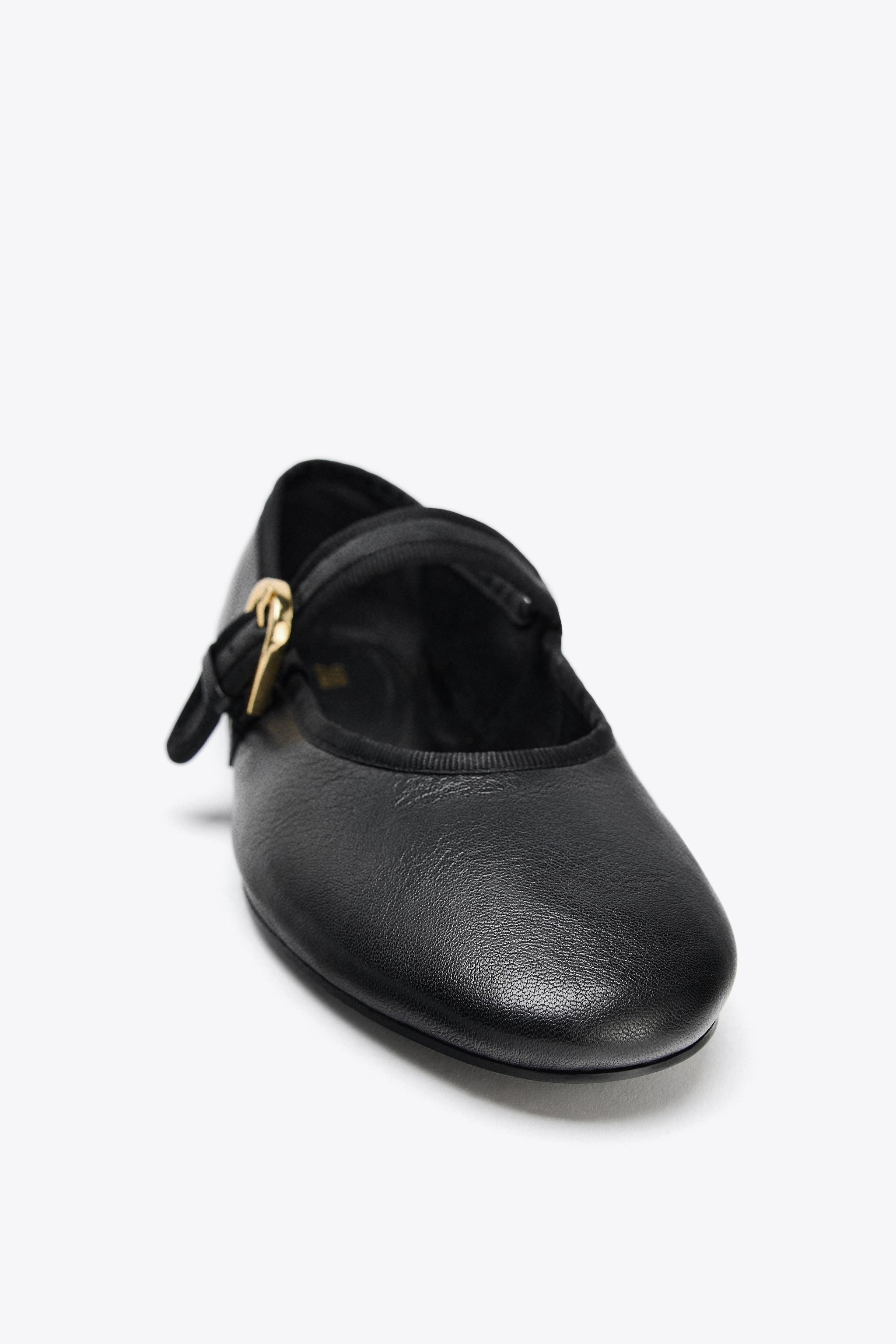 LEATHER BALLET FLATS