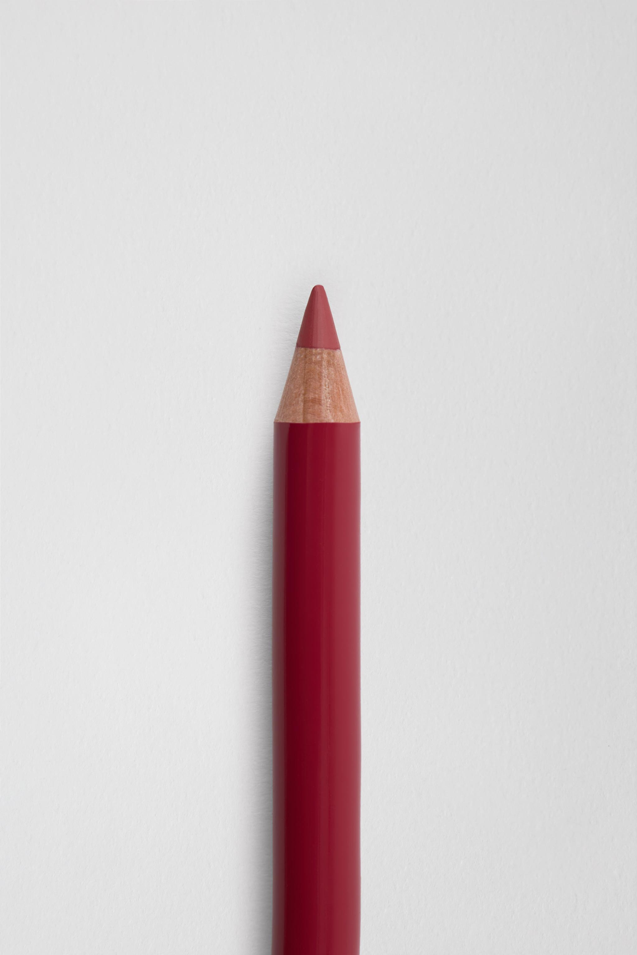 LIP PENCIL
