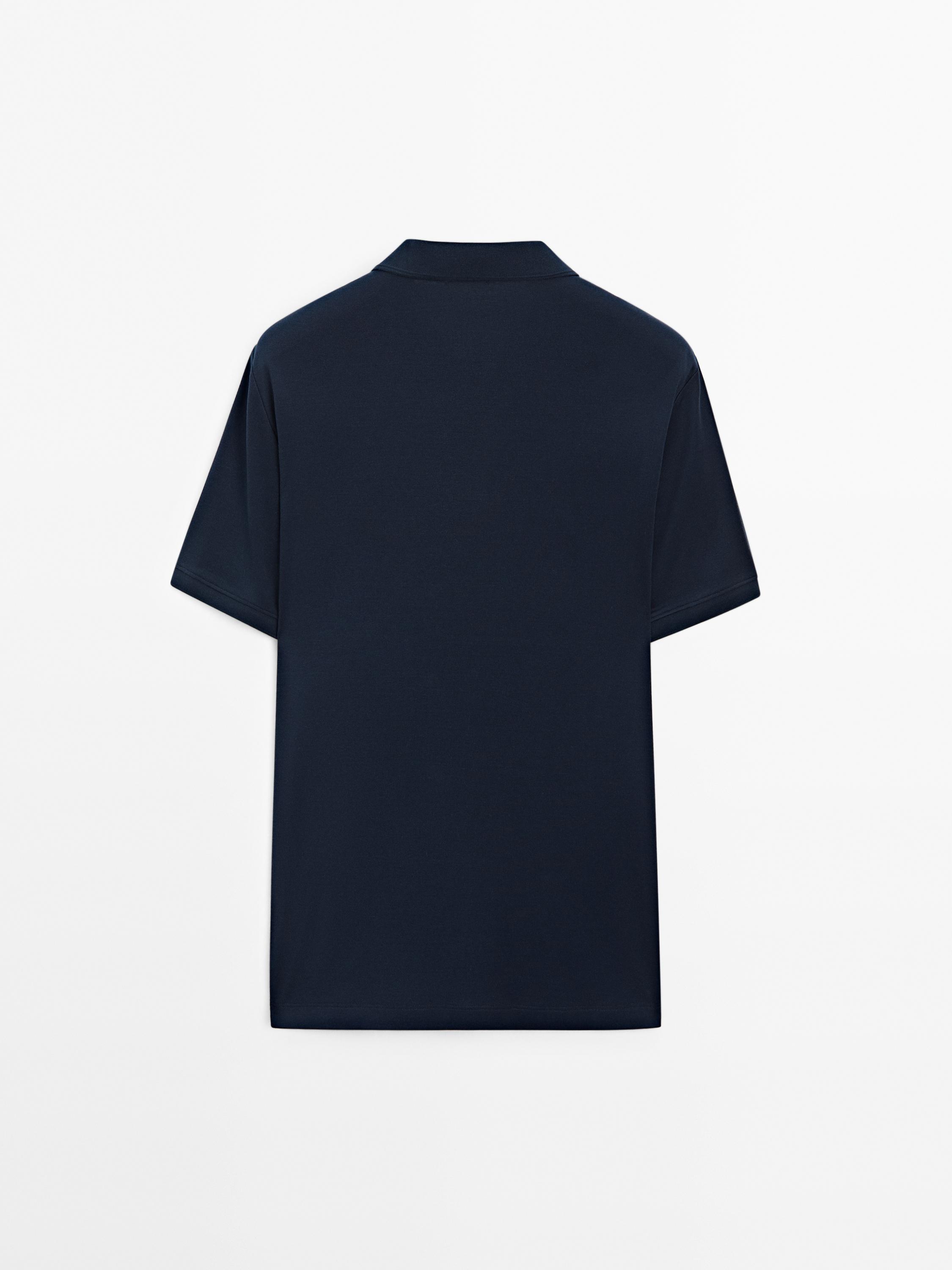 Short sleeve polo shirt with collar detail
