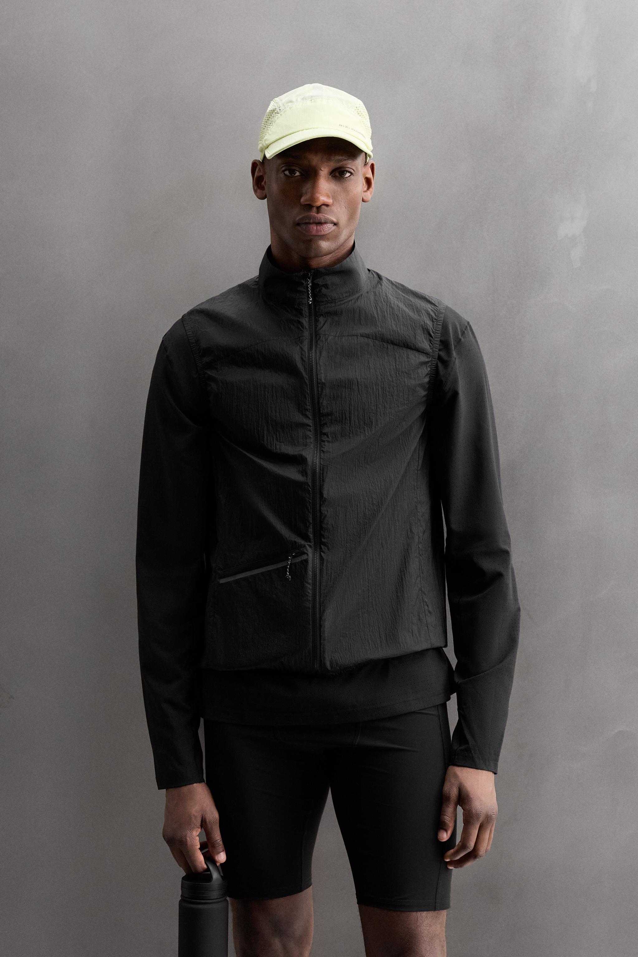 LIGHTWEIGHT TECHNICAL VEST