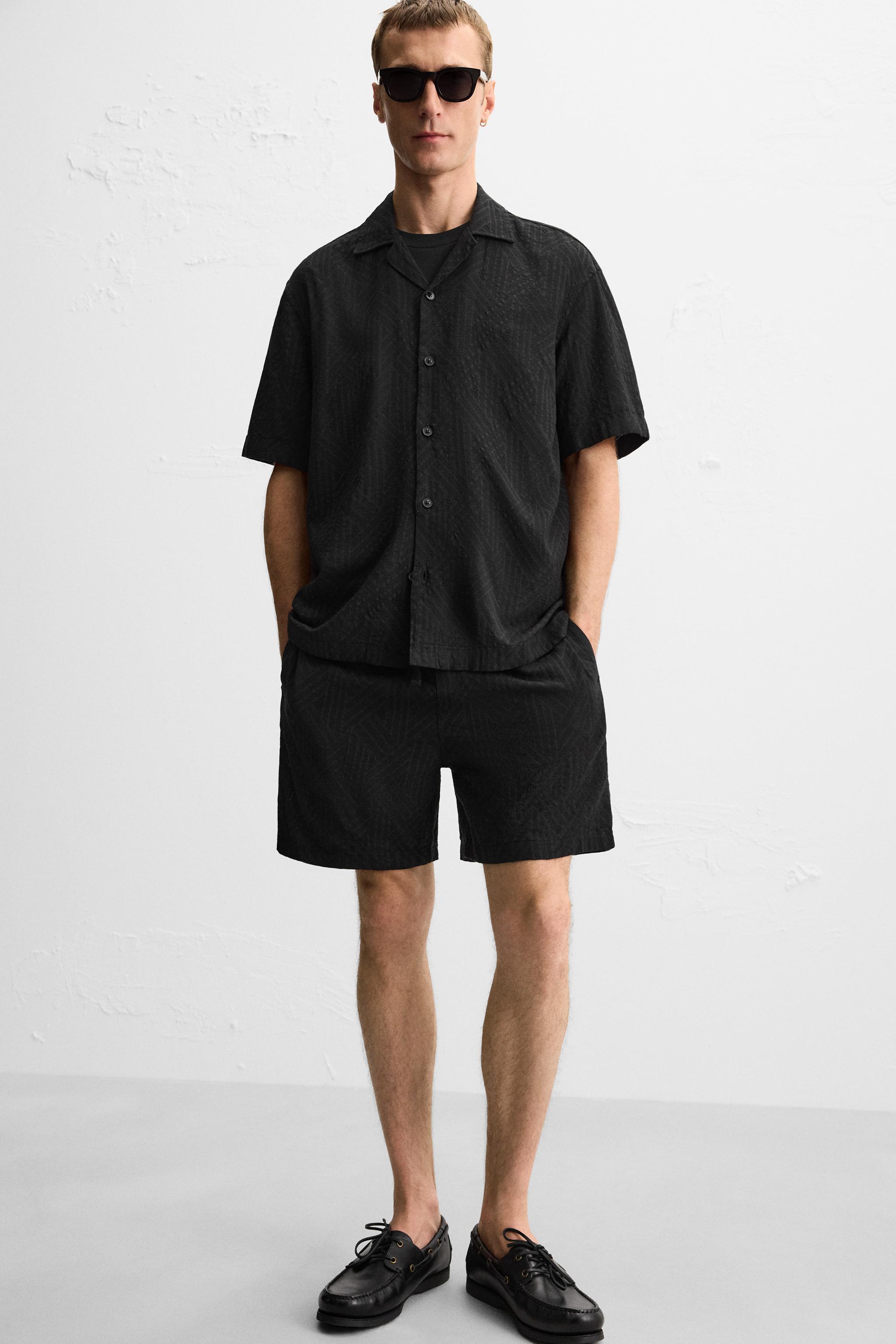 GEOMETRIC JACQUARD SHORTS