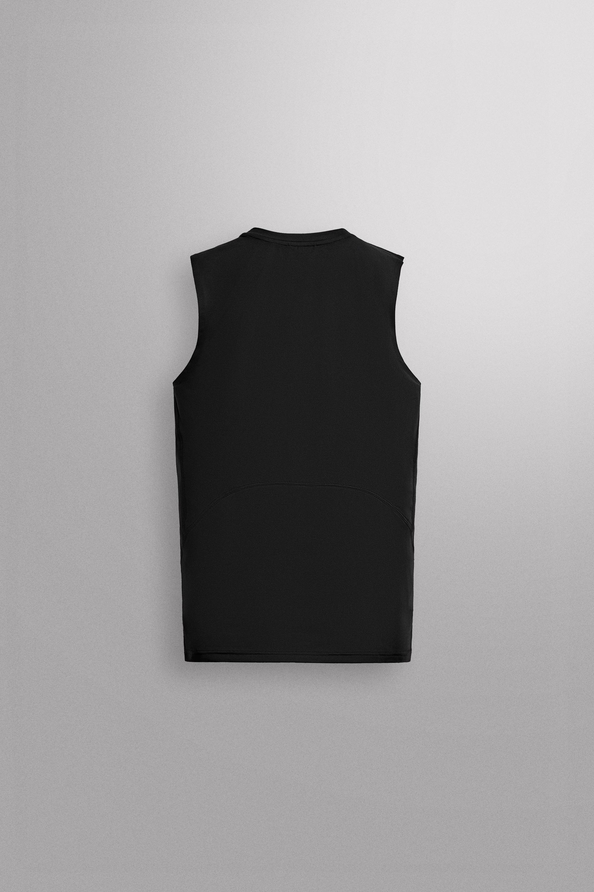 COMPRESSION TANK TOP