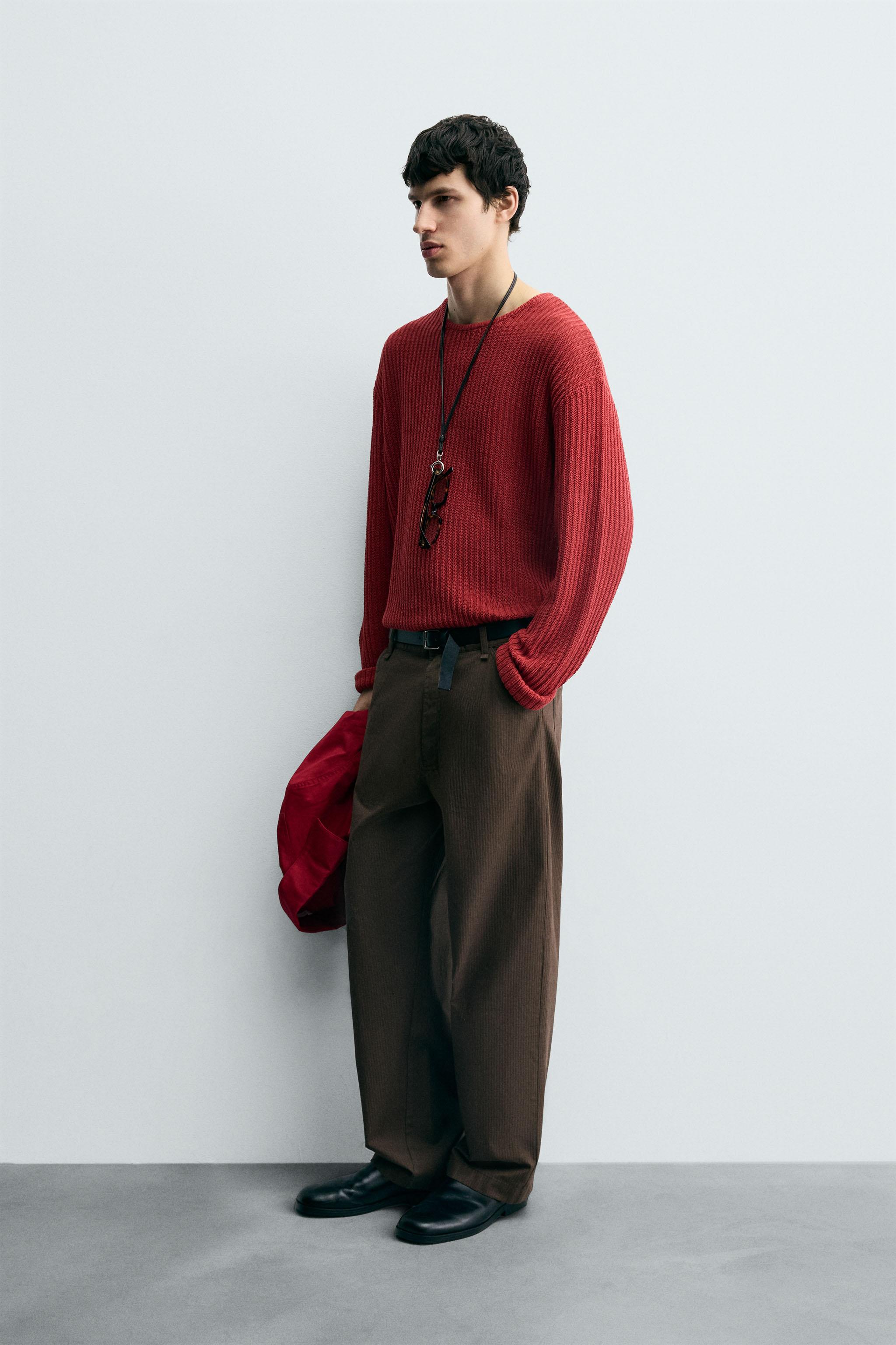 TEXTURED KNIT SWEATER