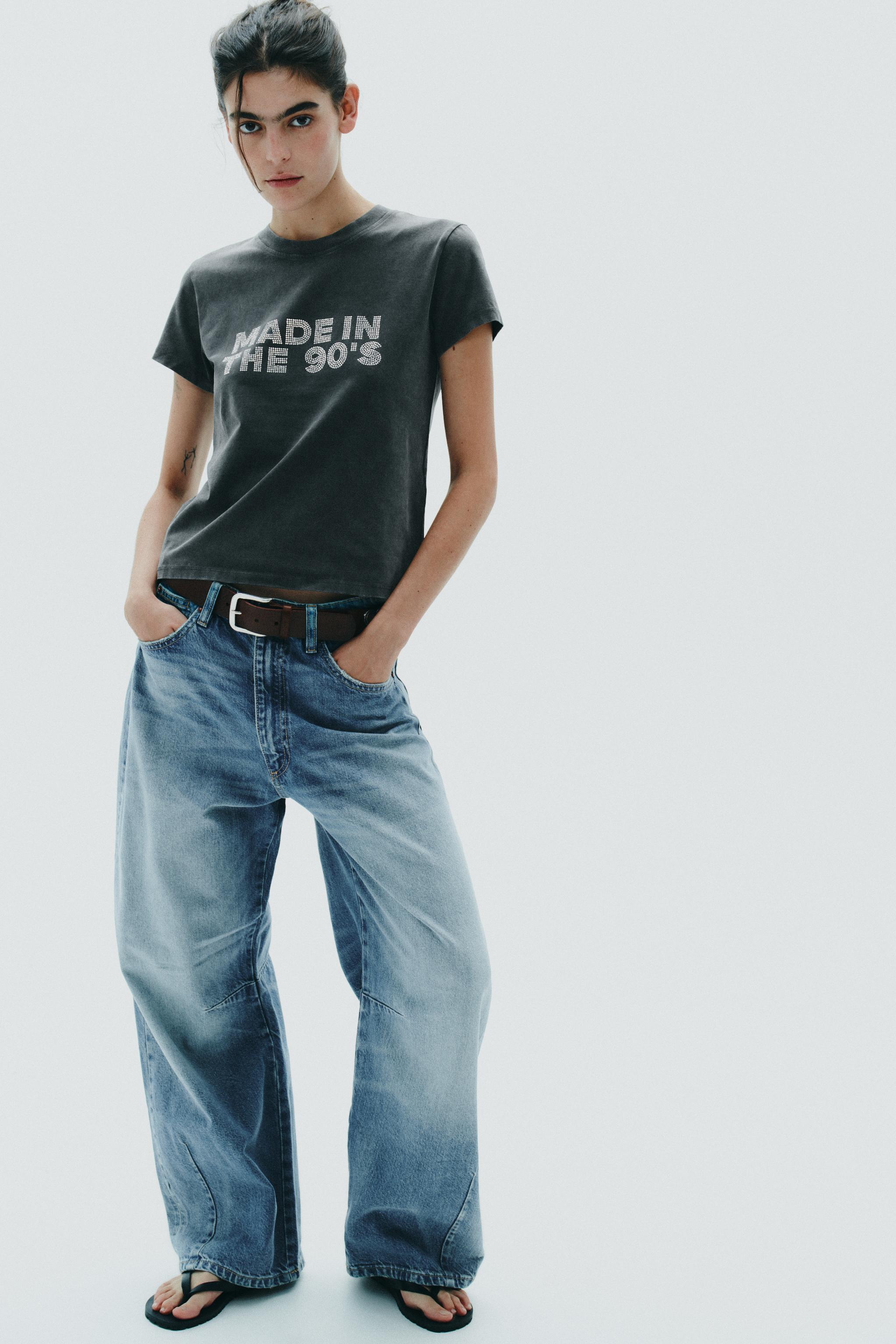 WASHED EFFECT RHINESTONE T-SHIRT