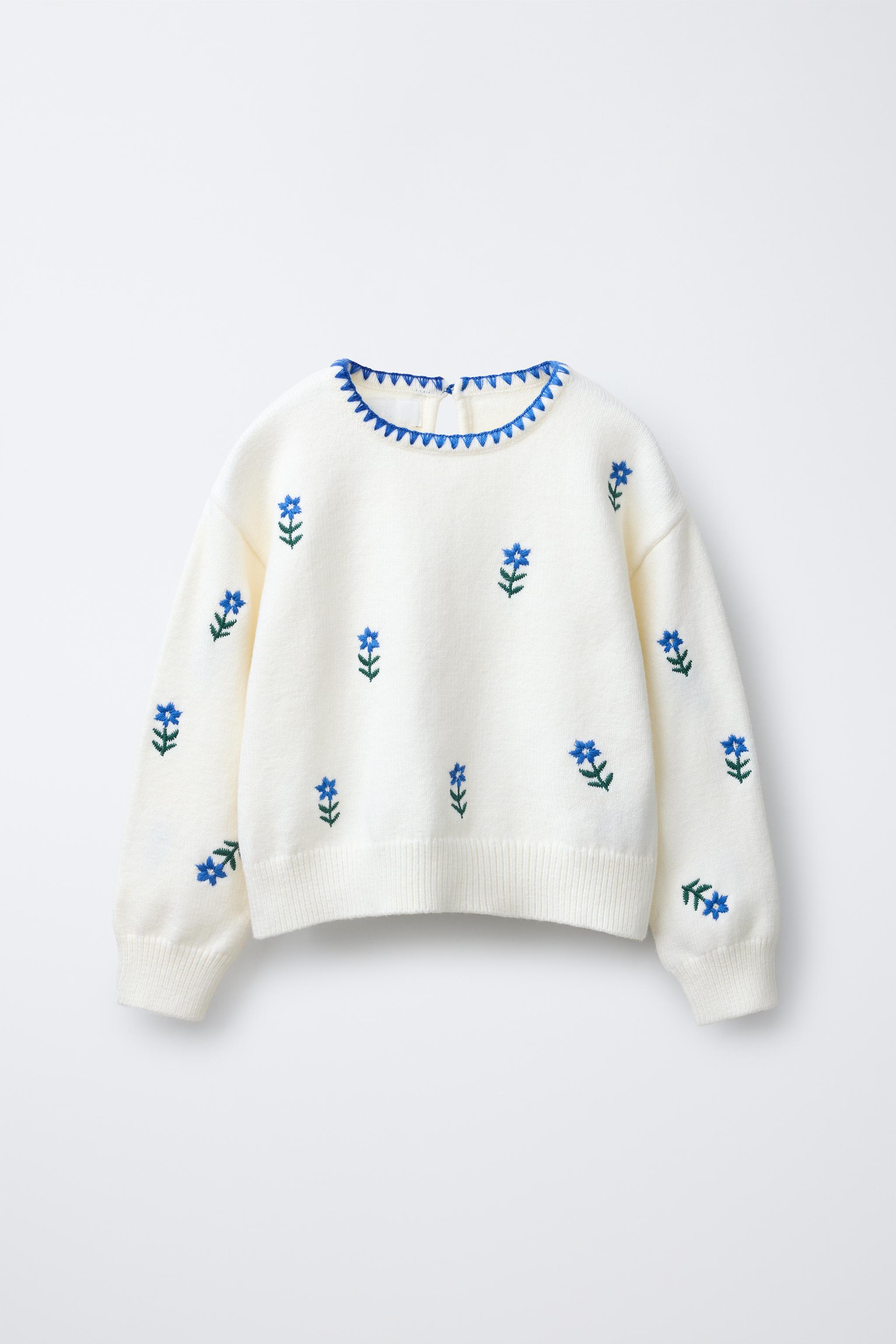 FLORAL EMBROIDERED KNIT SWEATER