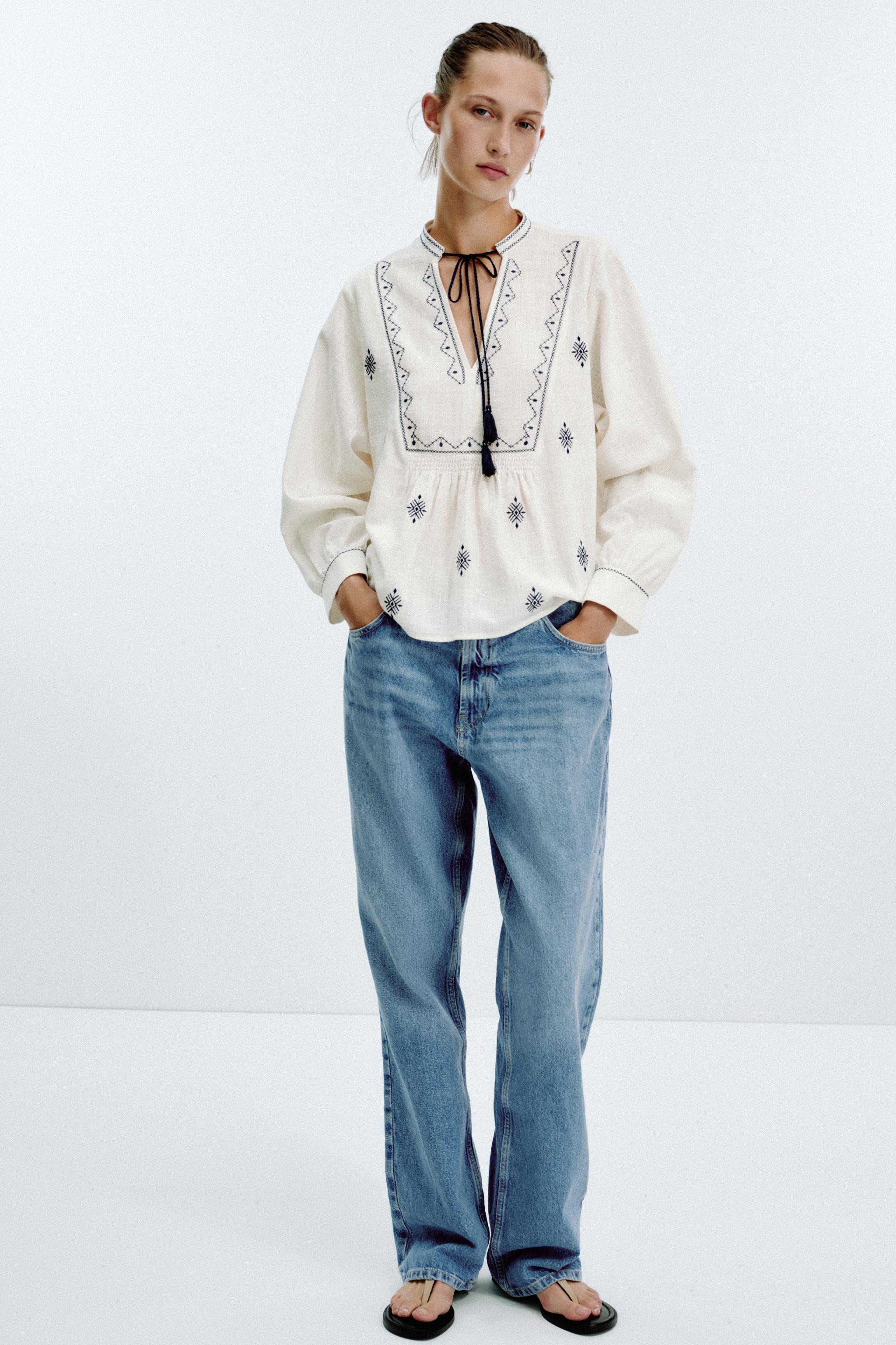 EMBROIDERED RUSTIC BLOUSE