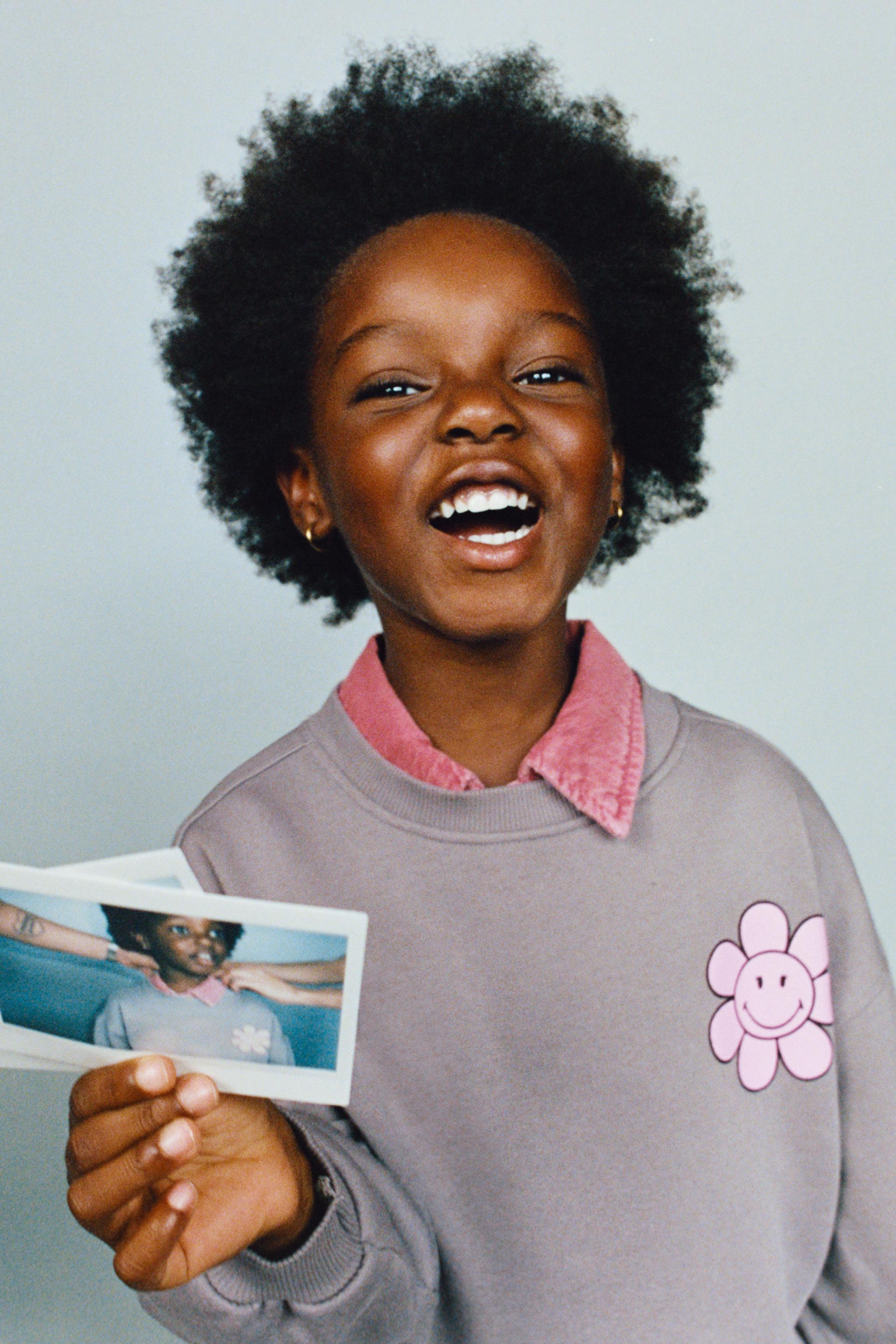 SMILEYWORLD® FLOWER SWEATSHIRT