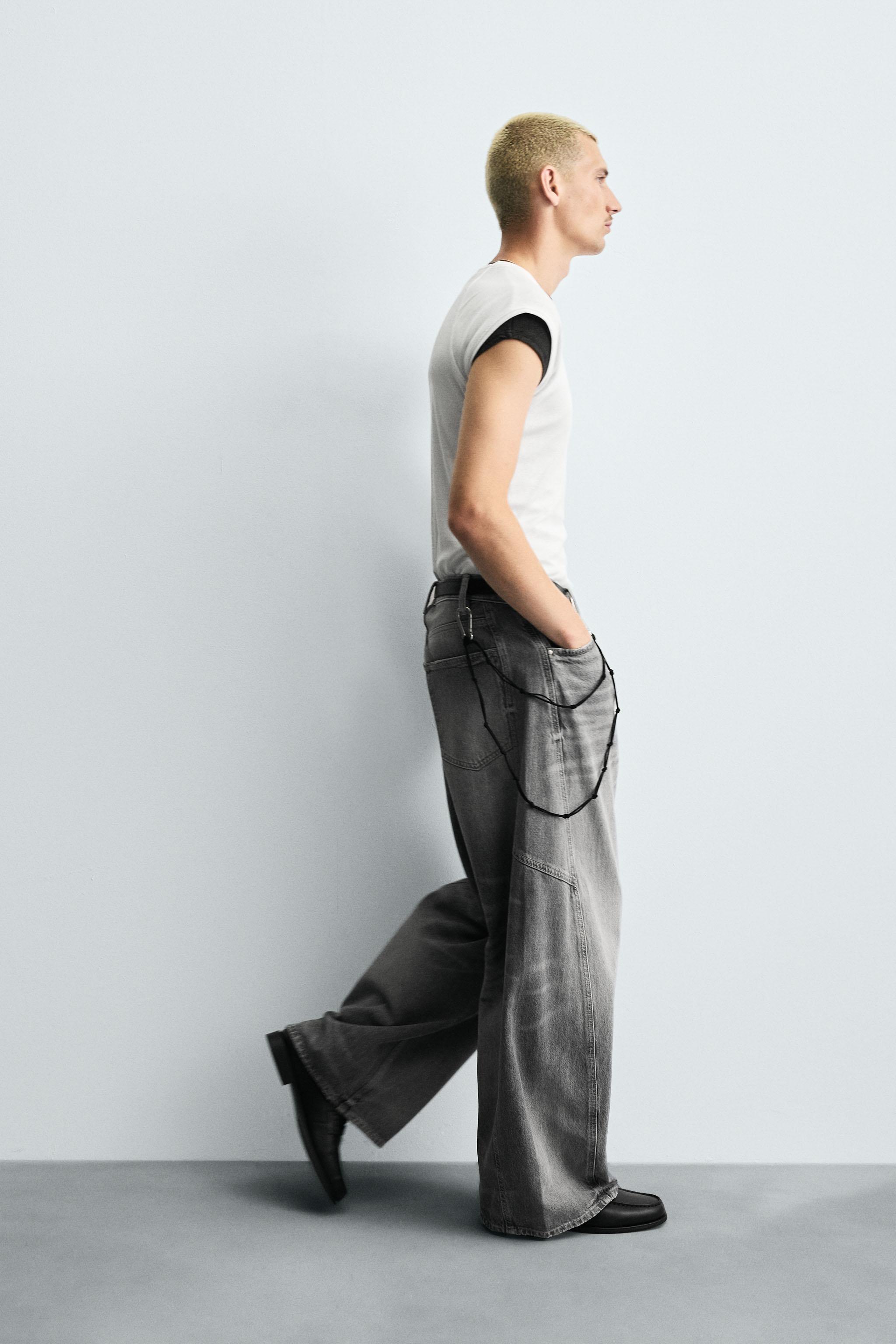 TWISTED SEAM BALLOON FIT JEANS