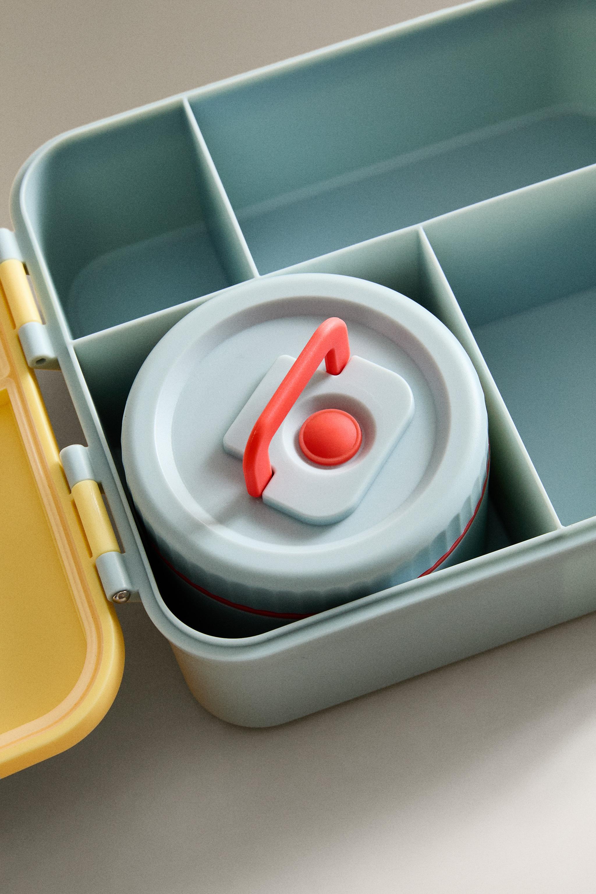 CHILDREN'S LUNCHBOX WITH SPACE STICKERS