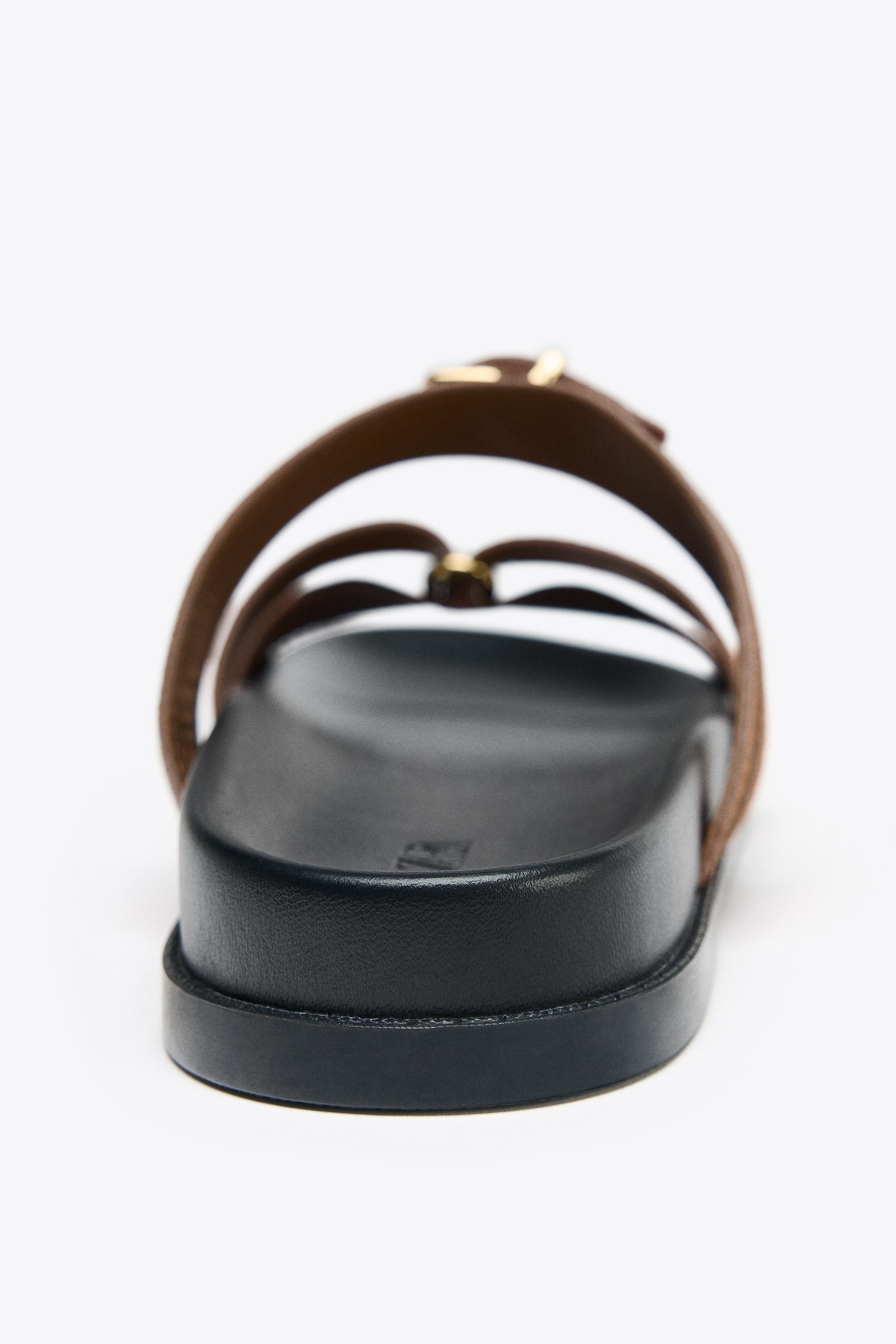 SUEDE CROSSED STRAP SANDALS