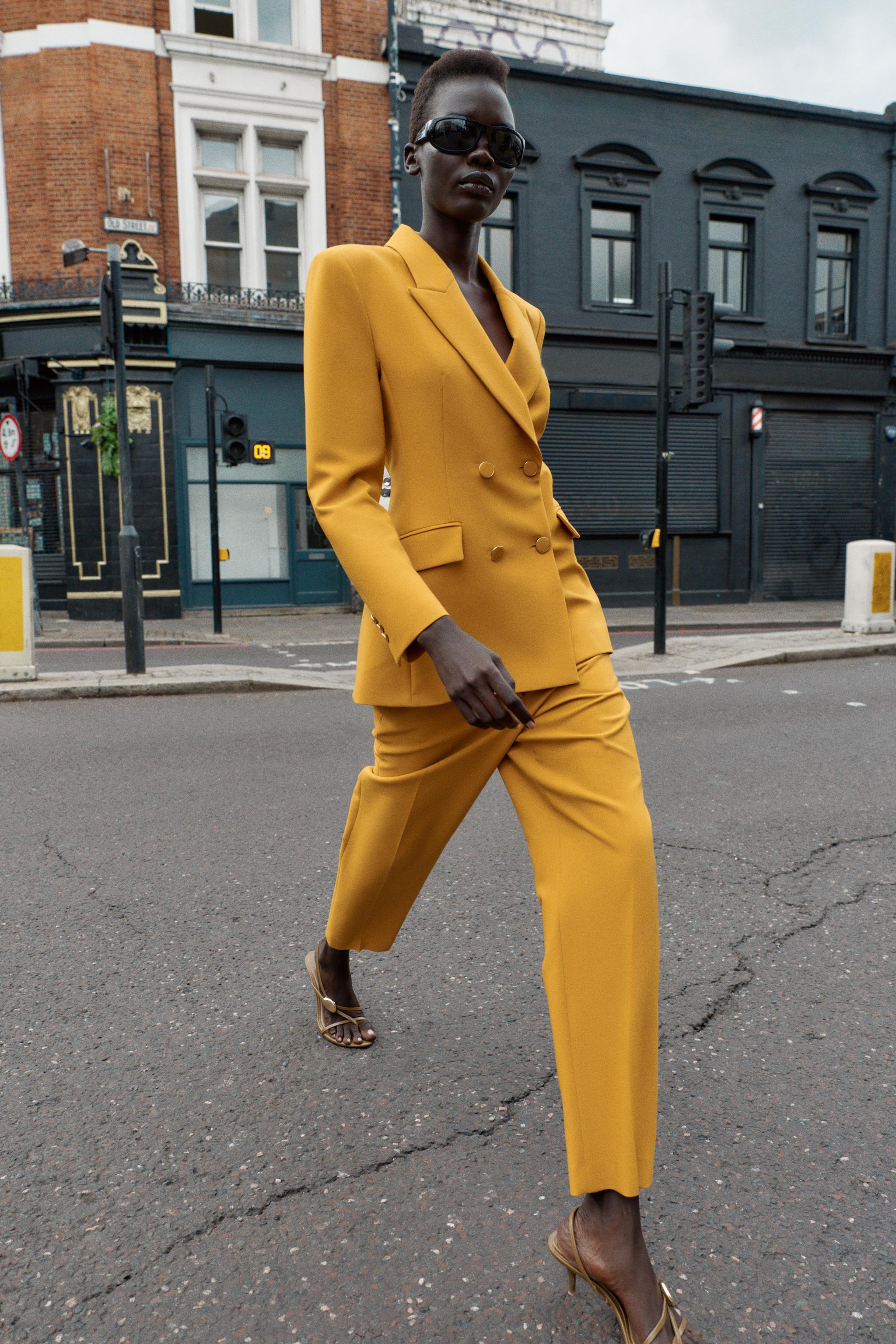 DOUBLE BREASTED BLAZER WITH SHOULDER PADS