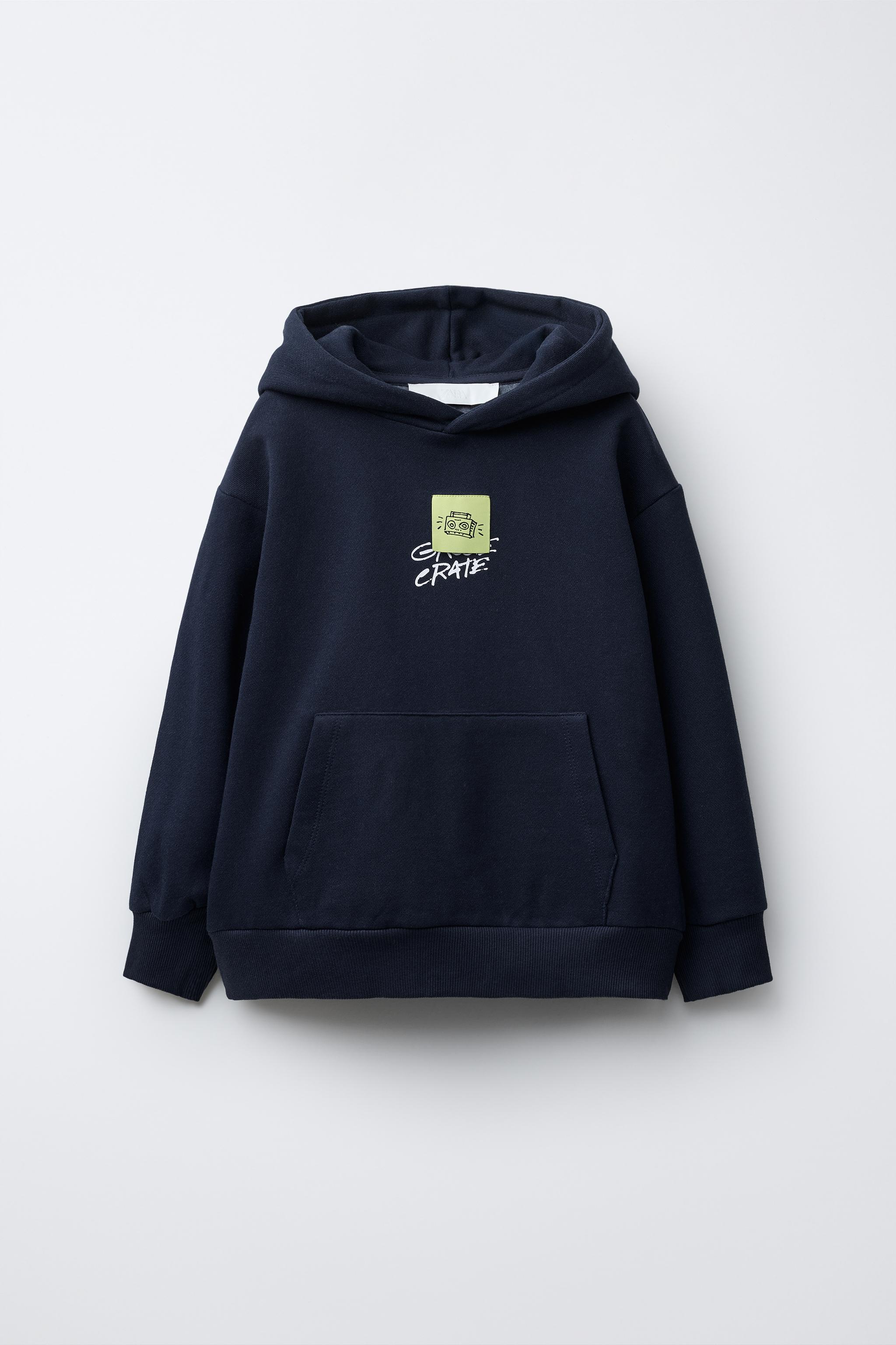 LABELED HOODIE SWEATSHIRT