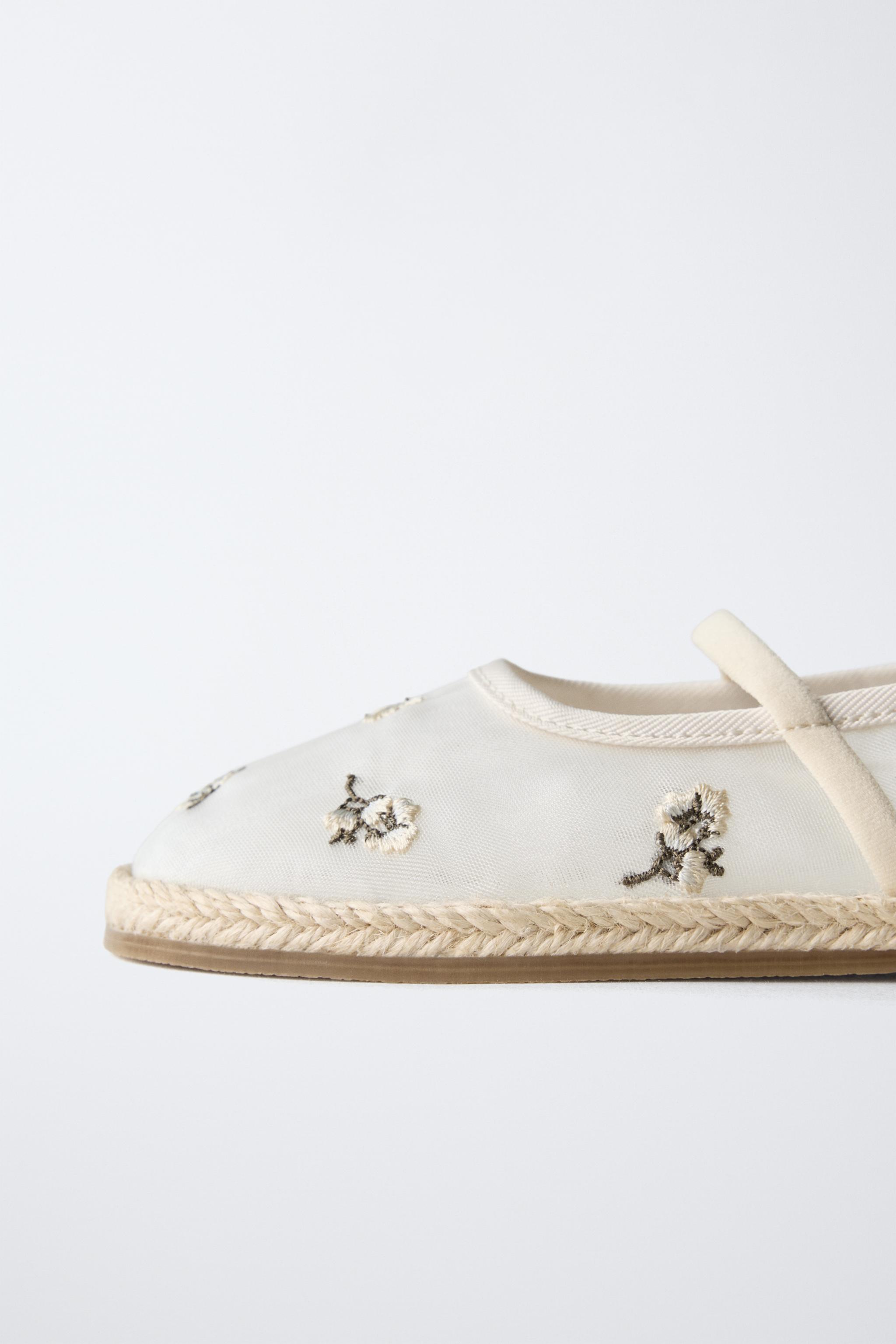 EMBROIDERED JUTE BALLET FLATS